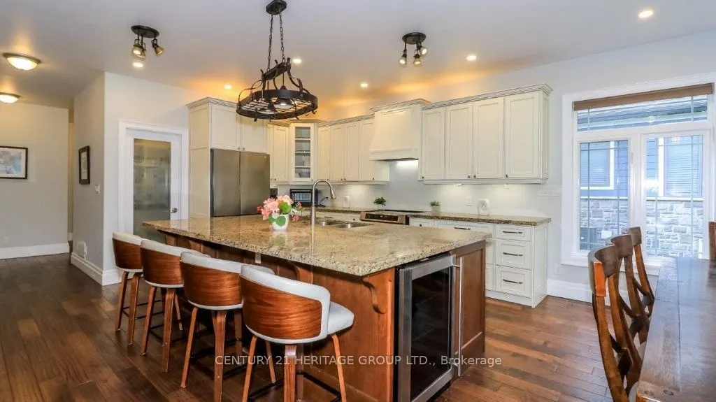3500 Crescent Harbour Road
