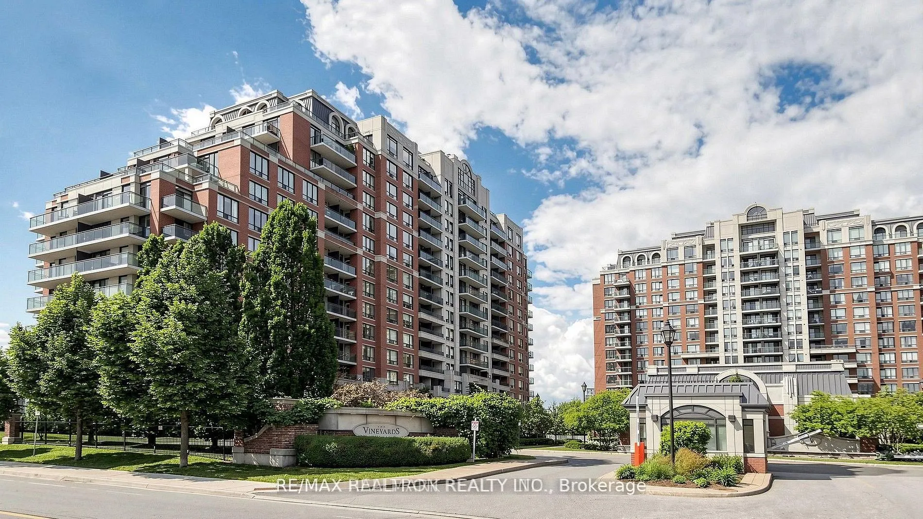 310 Red Maple Road #712