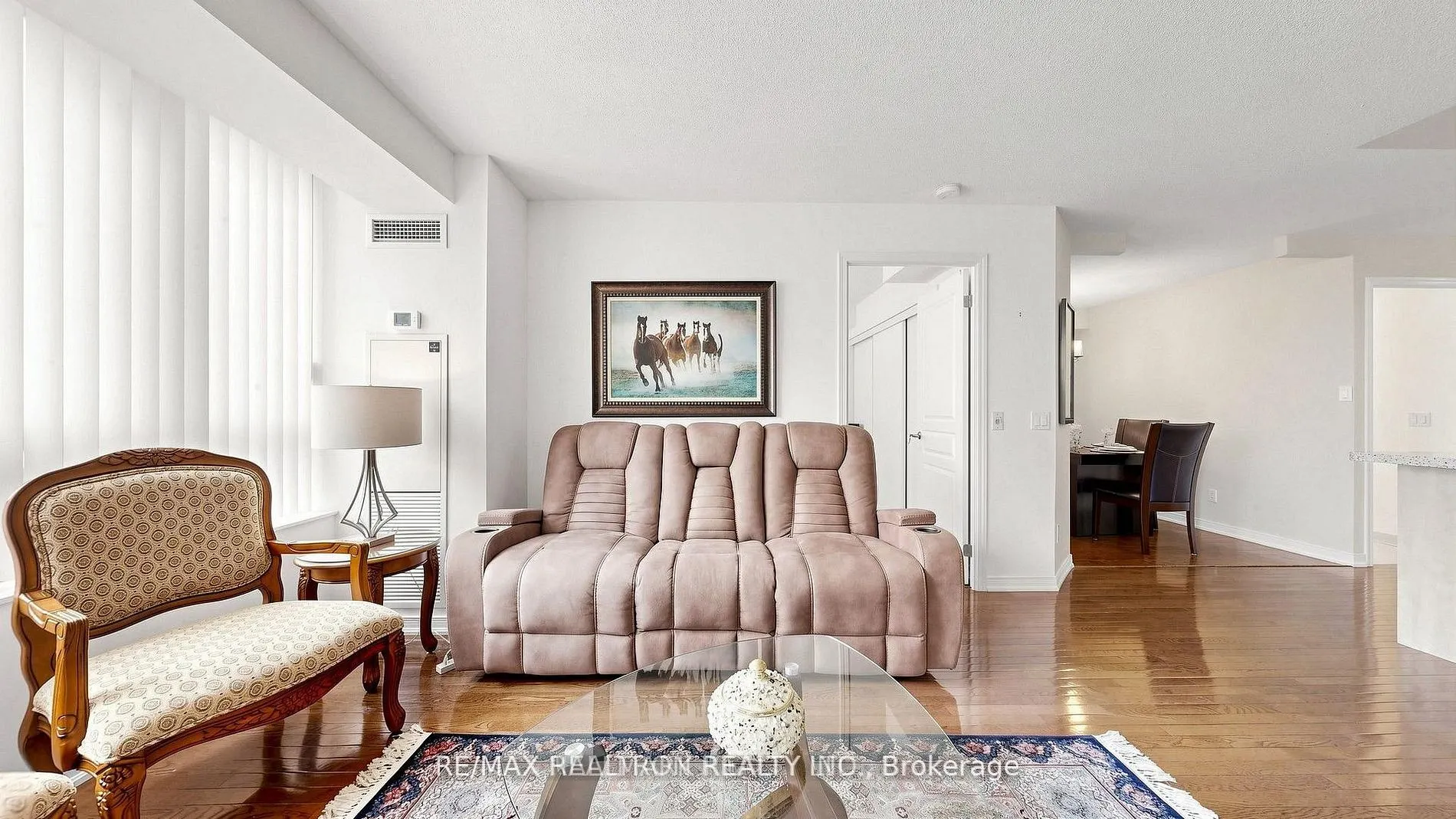 310 Red Maple Road #712