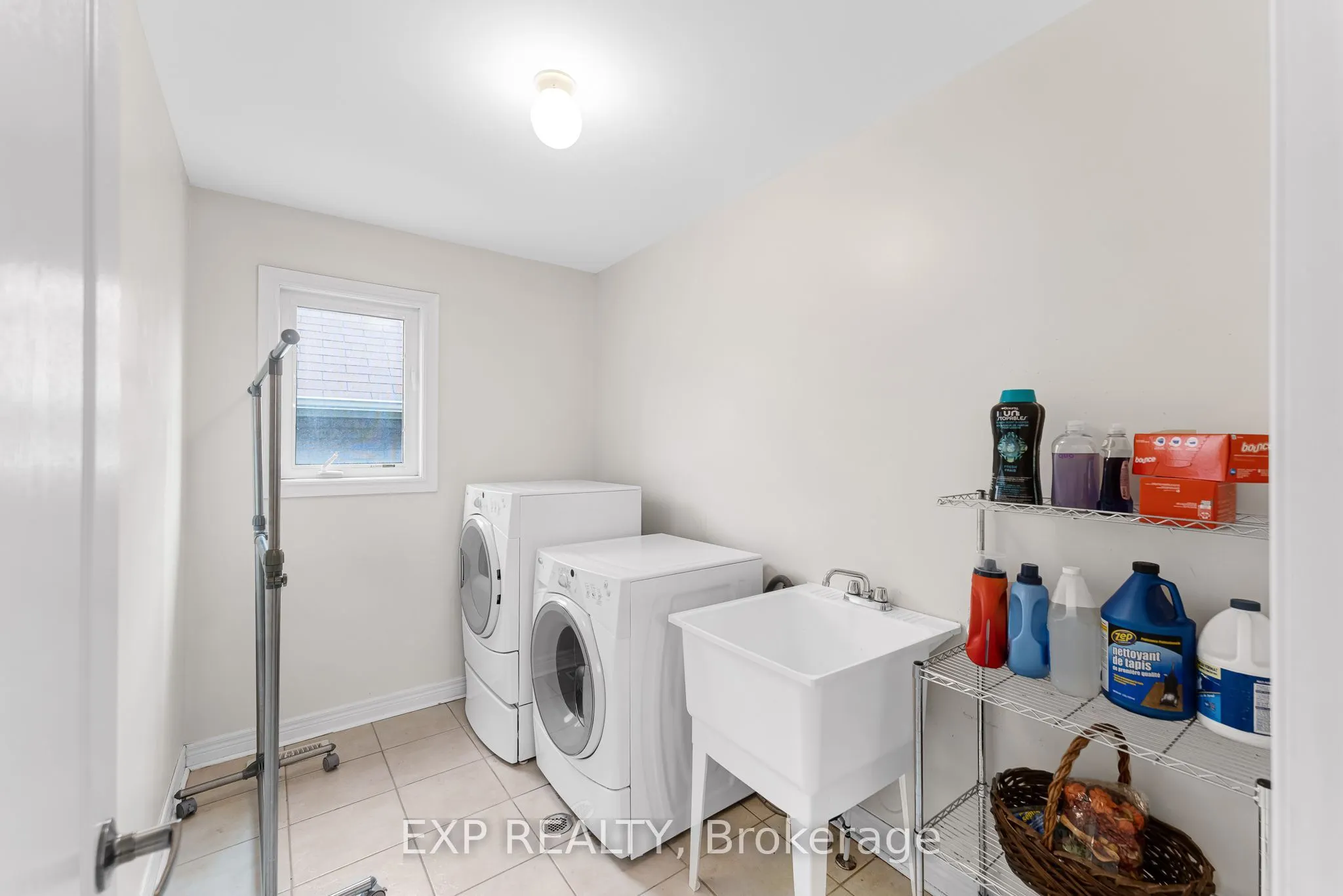 211 Ray Snow Boulevard