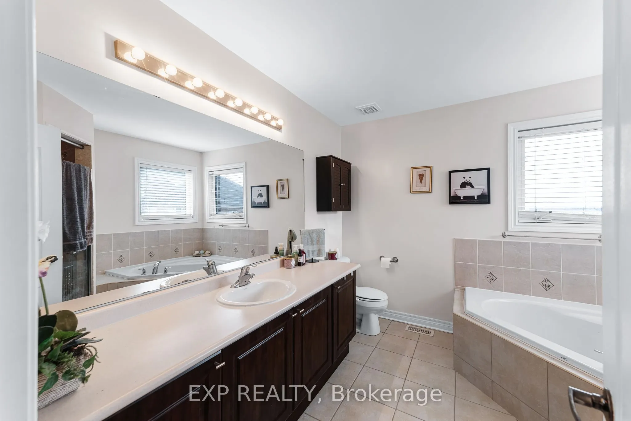211 Ray Snow Boulevard