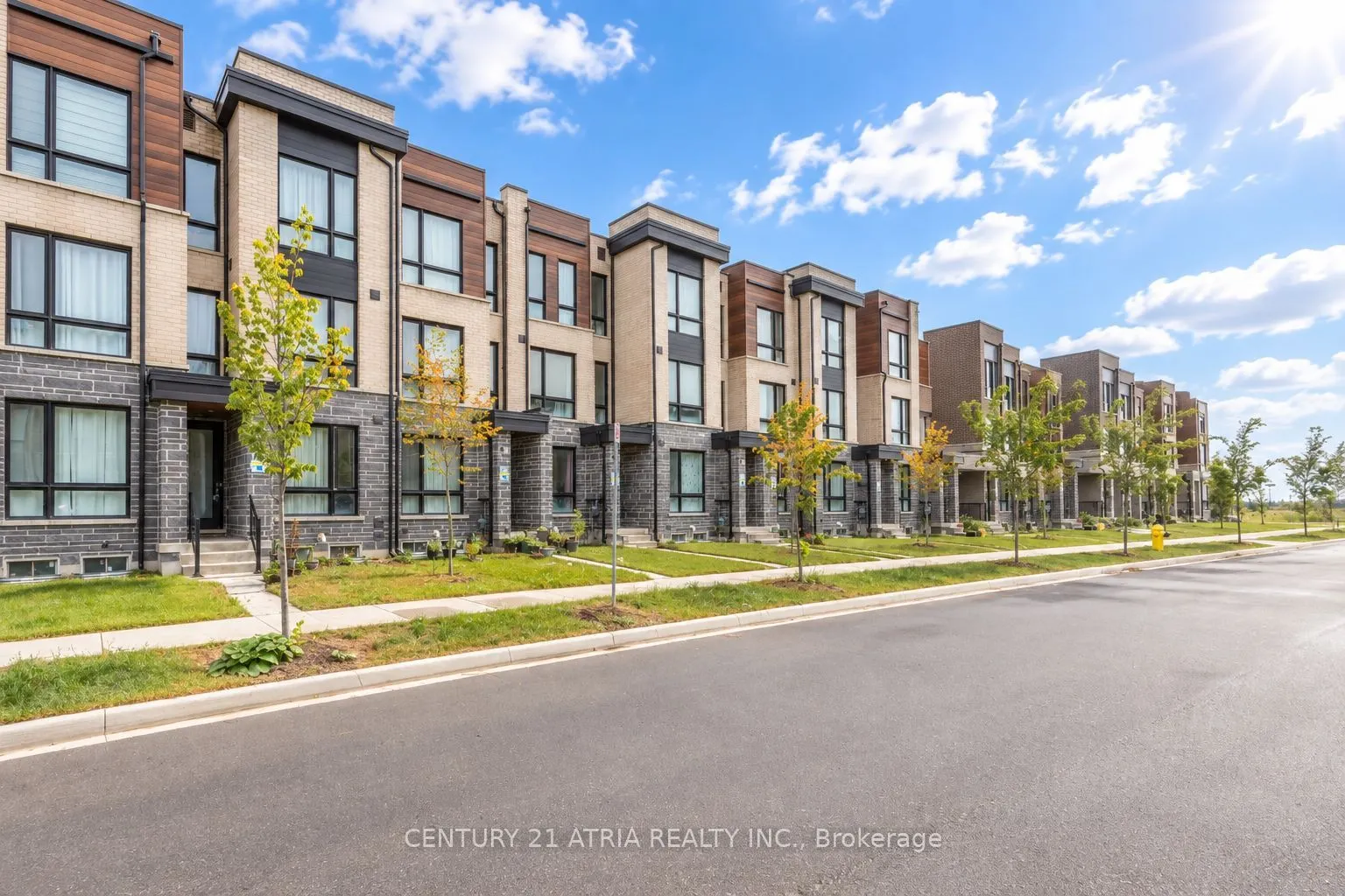 69 Stauffer Crescent