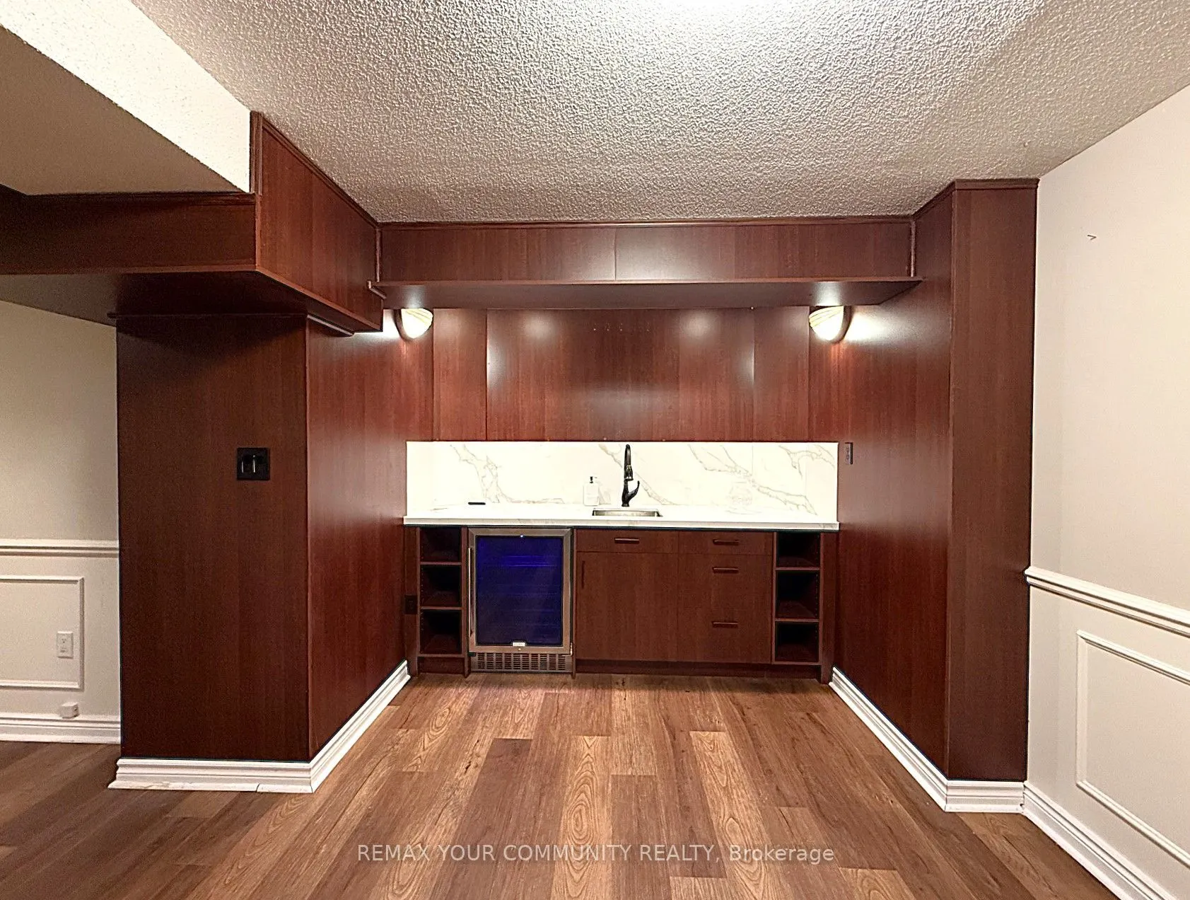 7 Crescentview Road