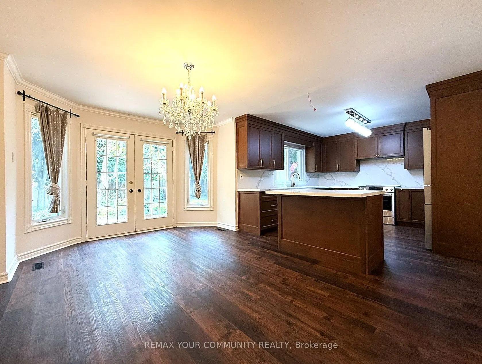 7 Crescentview Road