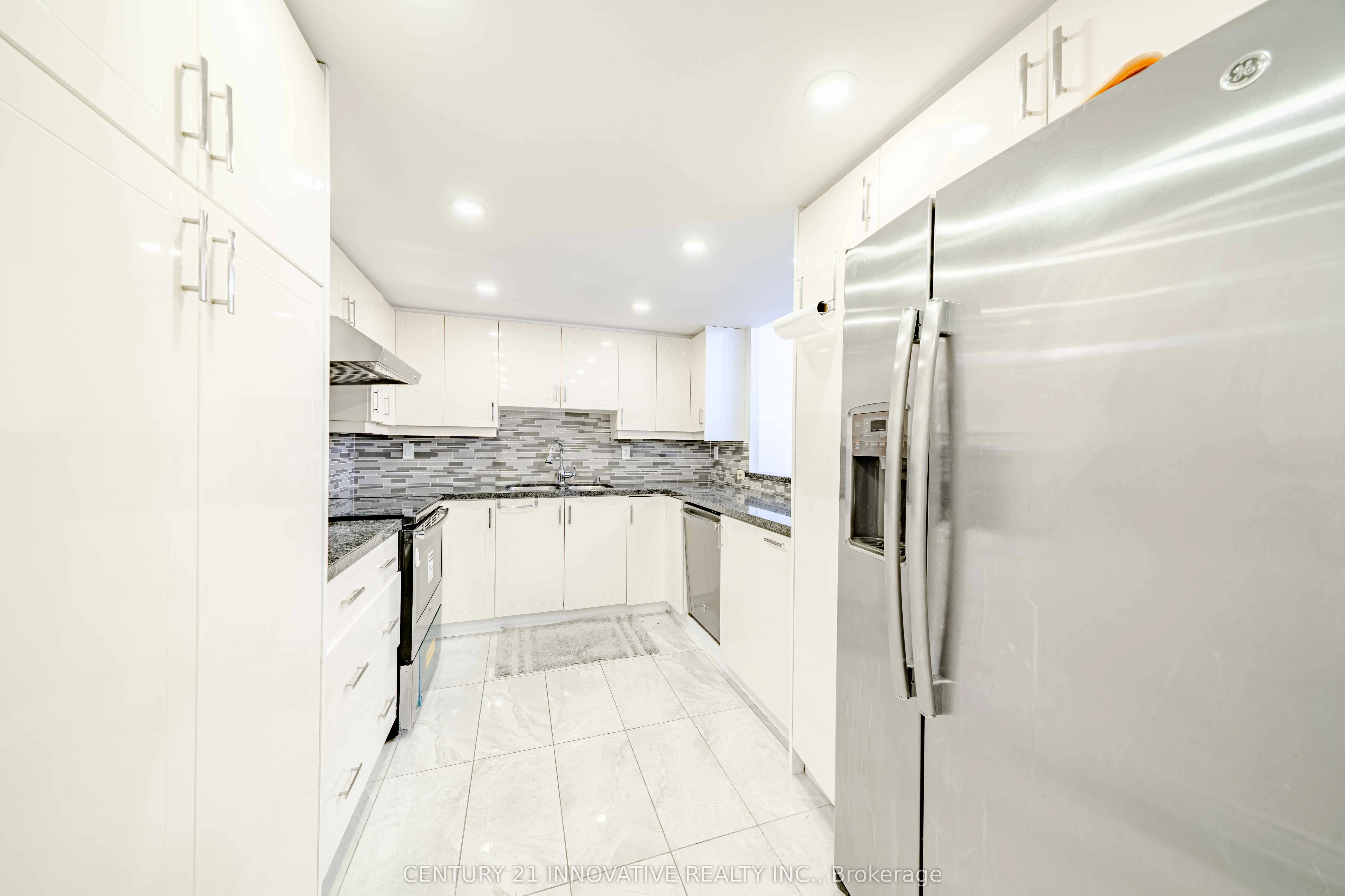 5 Weldrick Road W #511