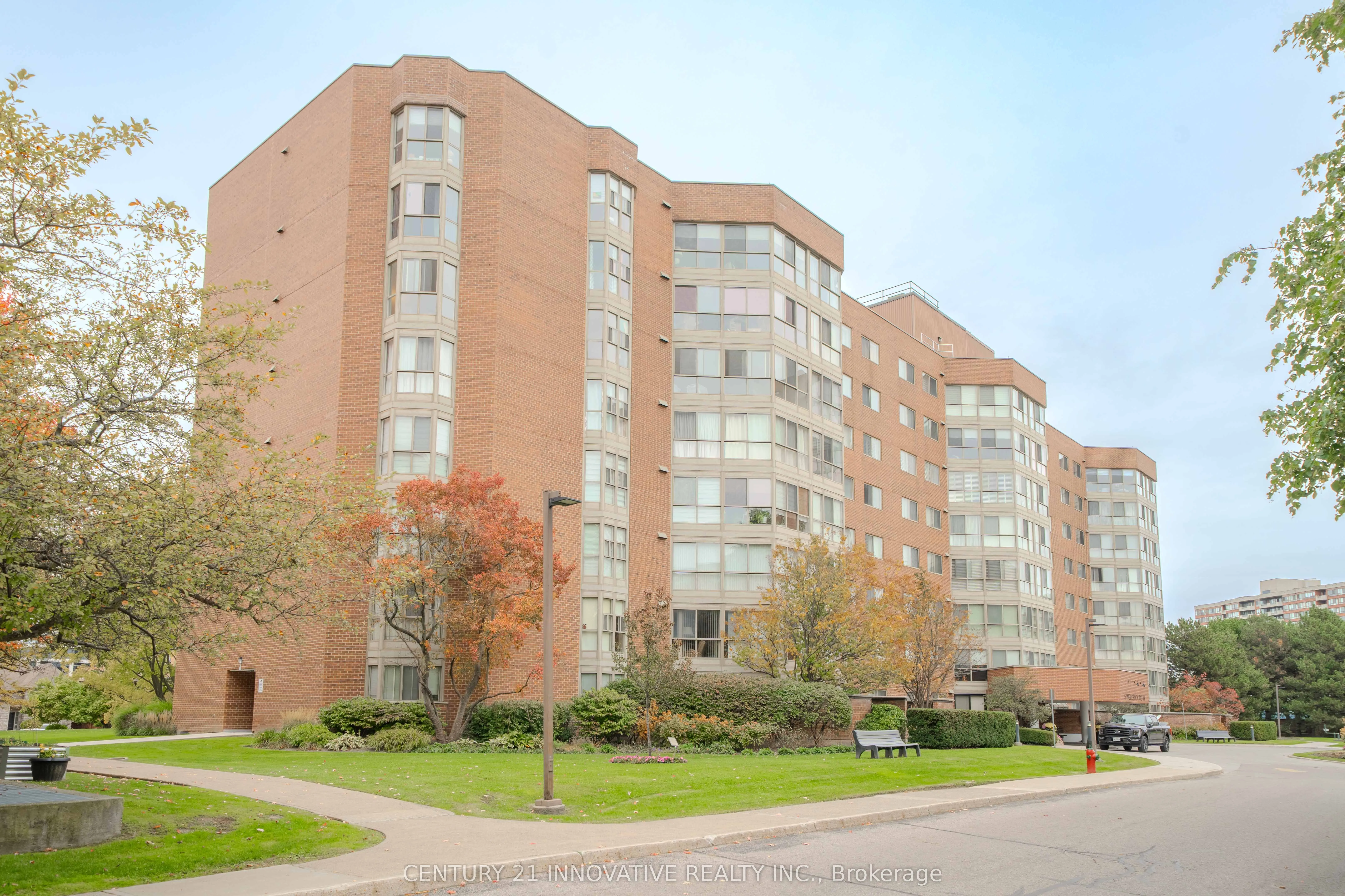 5 Weldrick Road W #511