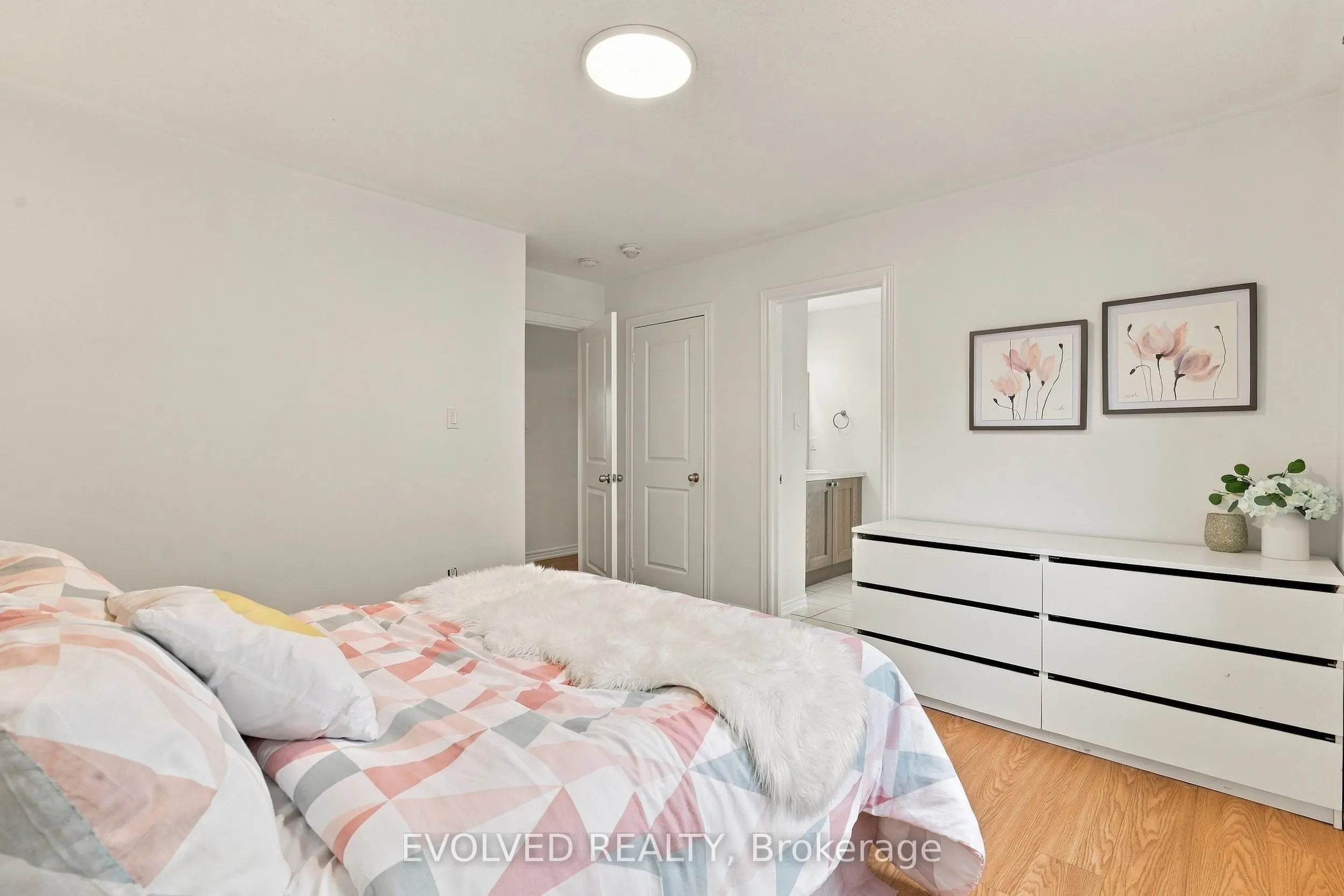 28 Vivian Creek Road