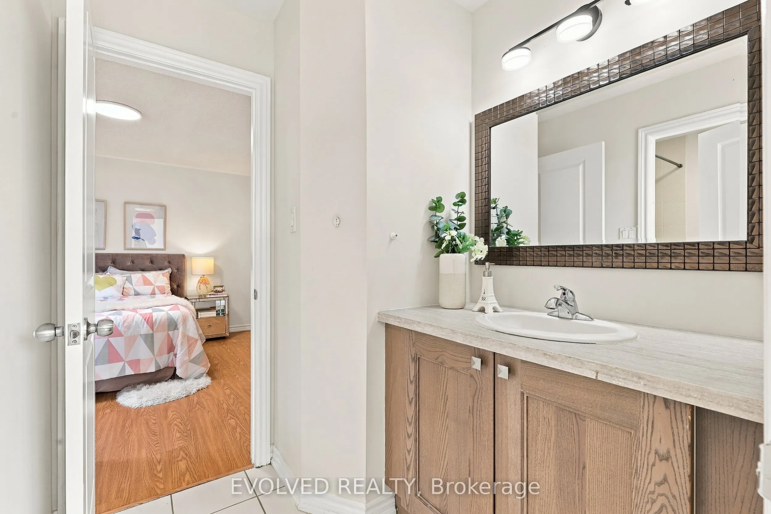 28 Vivian Creek Road