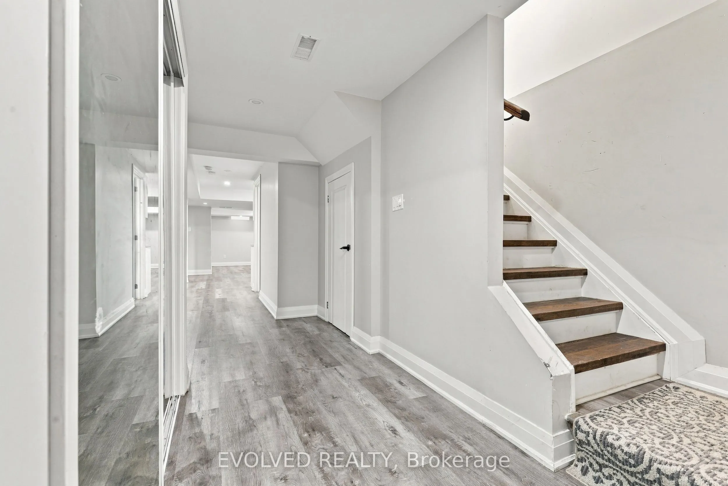 28 Vivian Creek Road