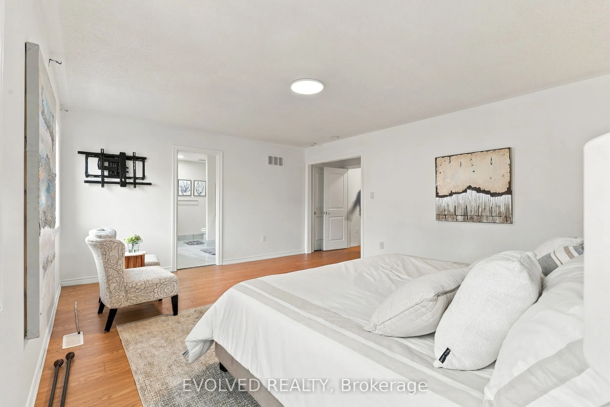 28 Vivian Creek Road