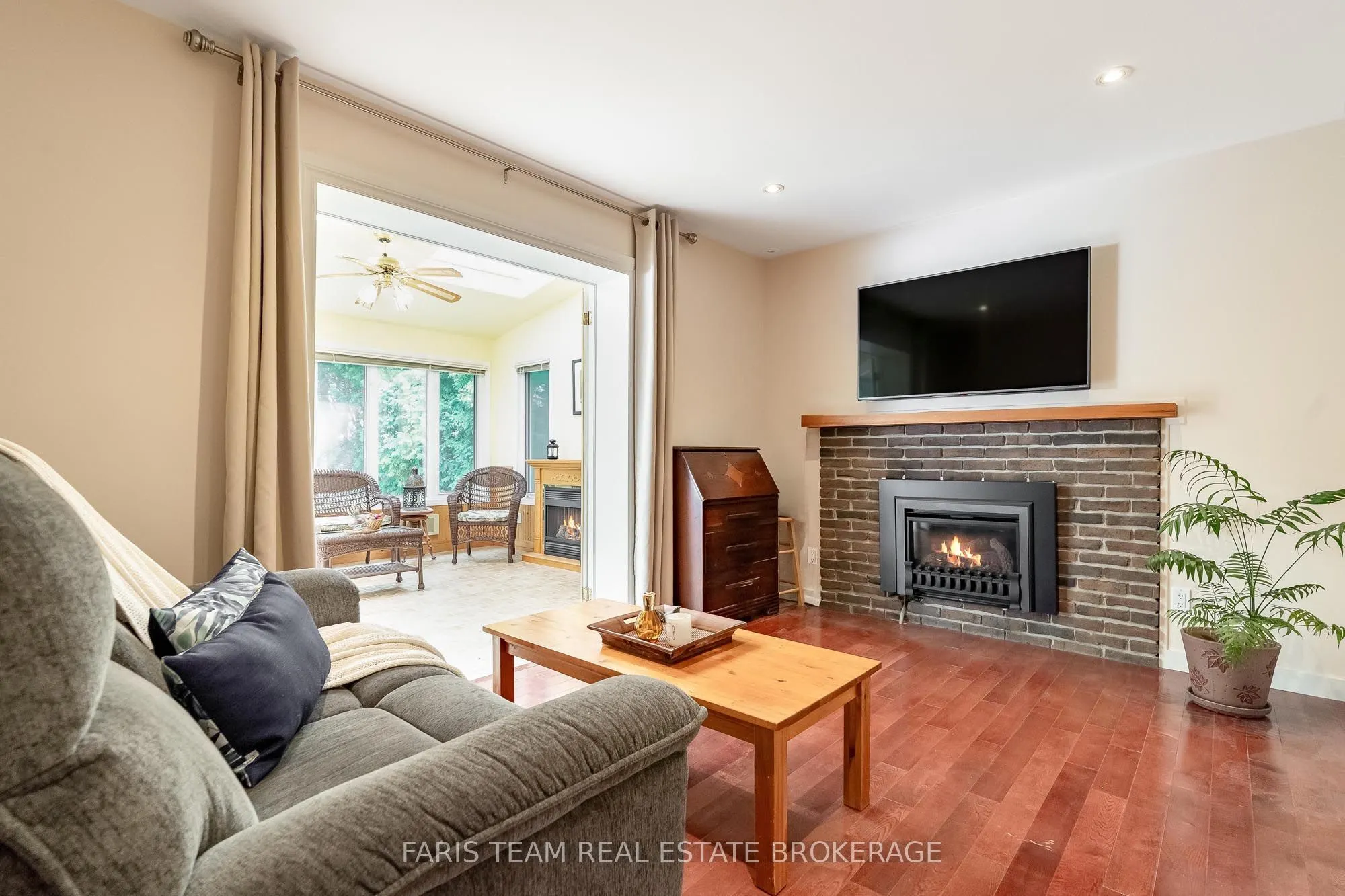 90 Bedford Park Avenue