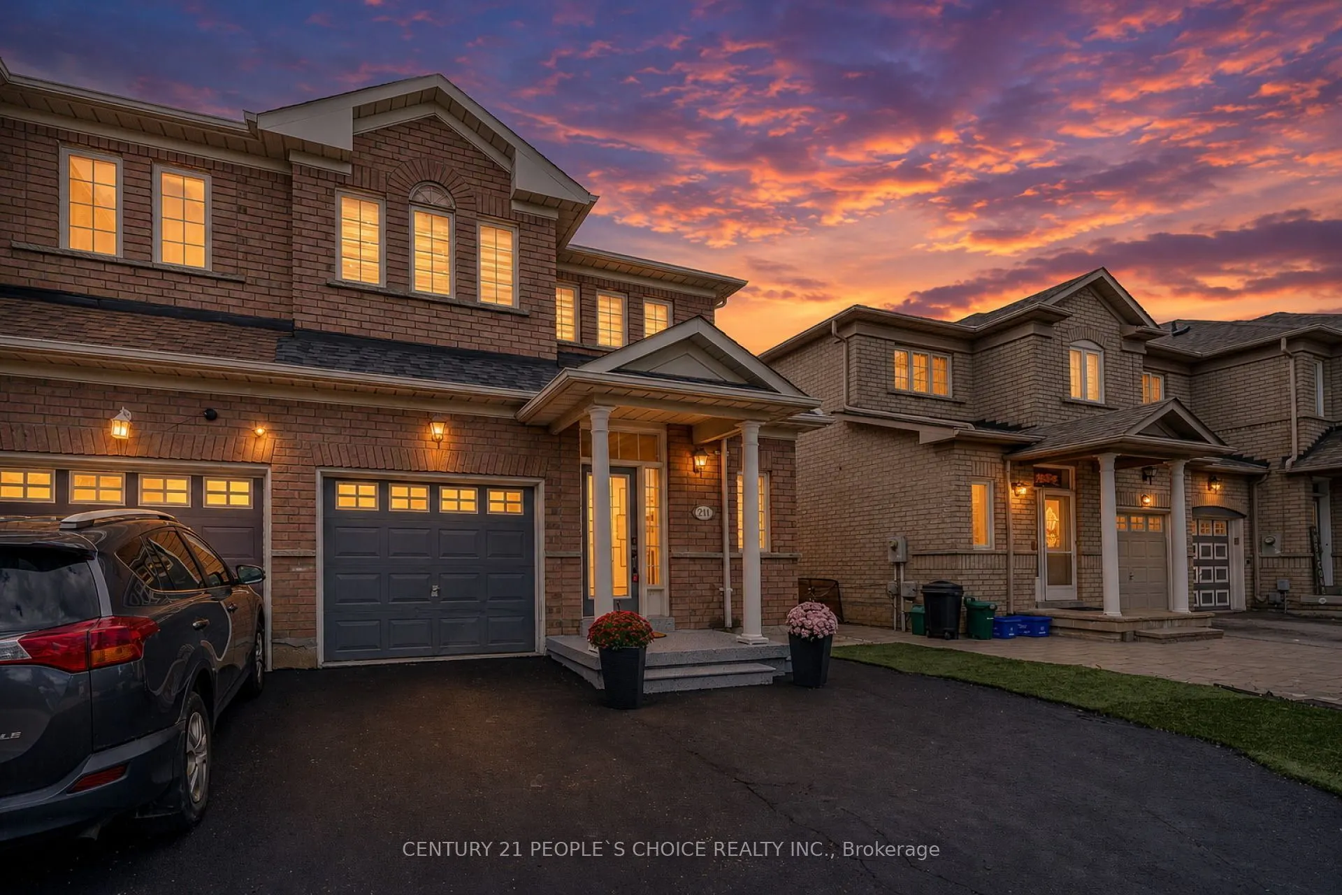 211 Wildberry Crescent
