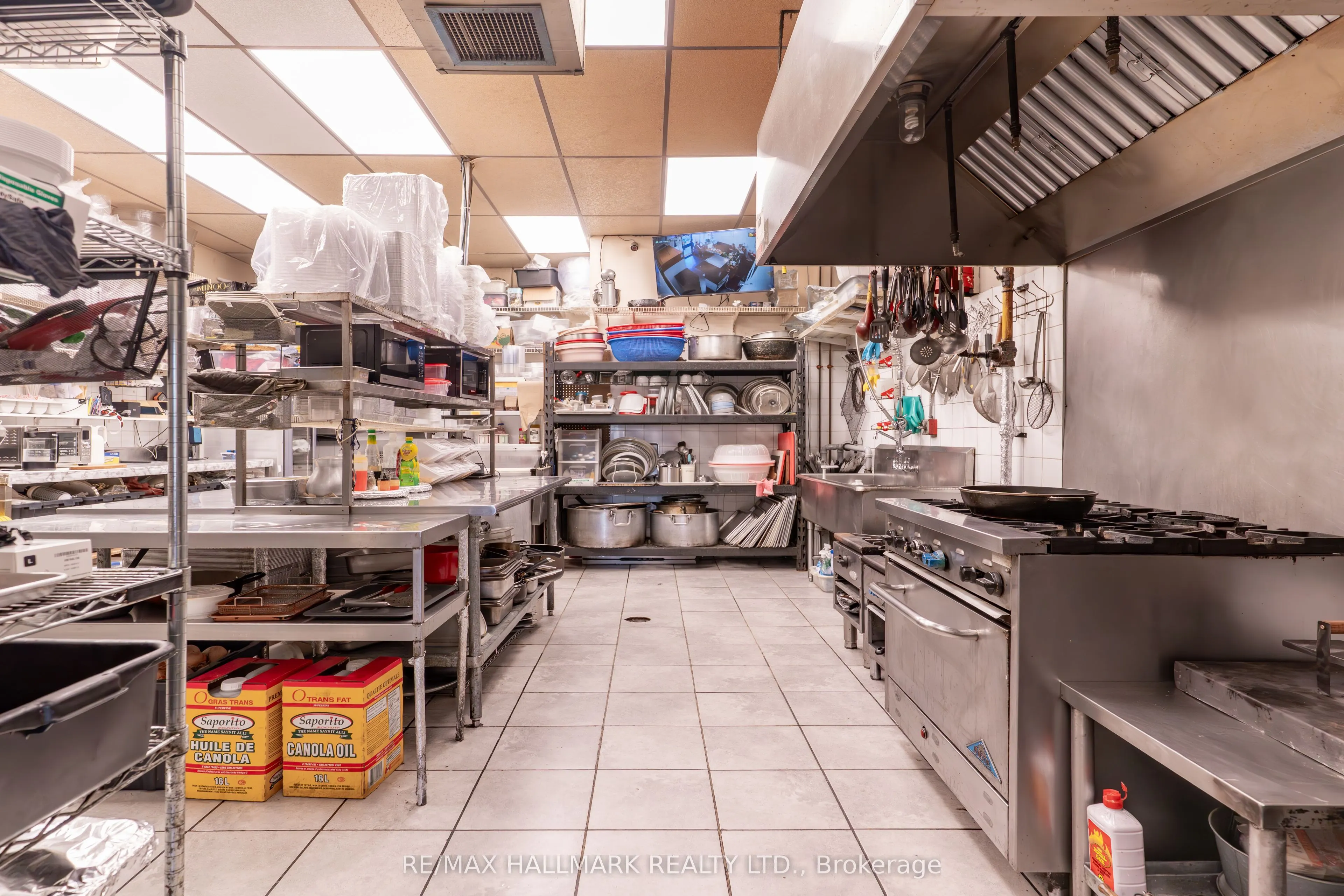8053 Yonge Street