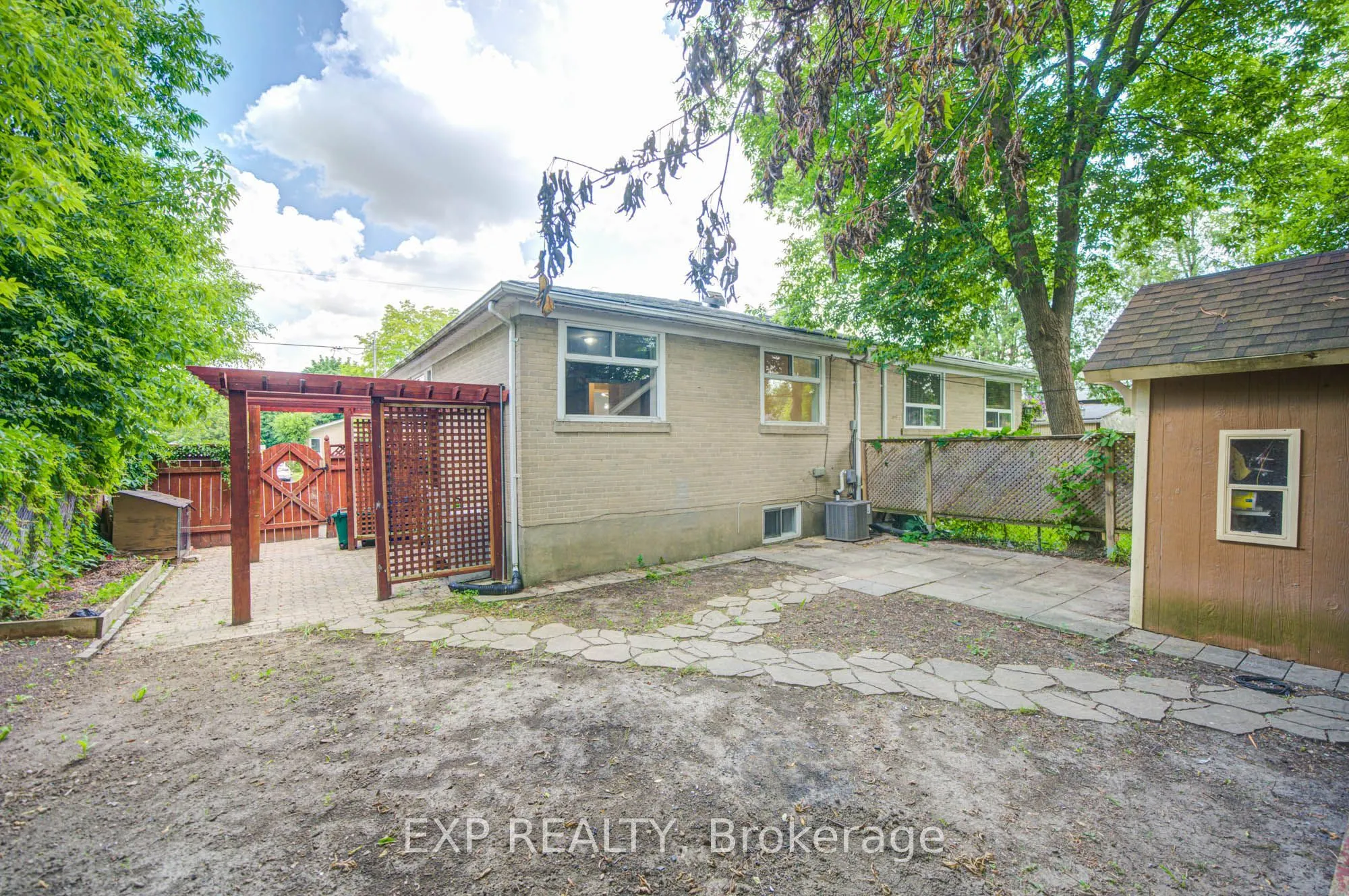 167 Taylor Mills Drive N