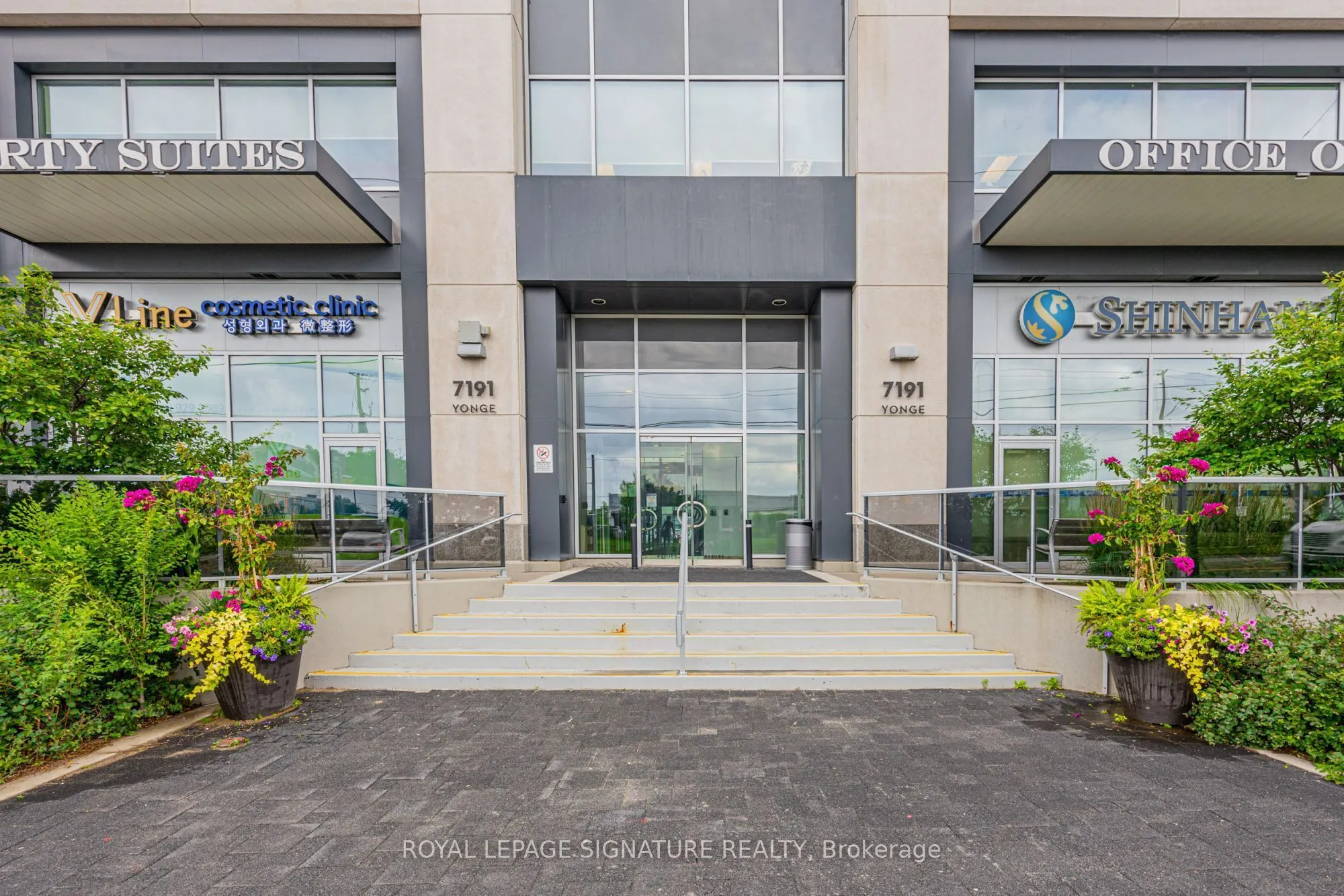 7191 Yonge Street #310