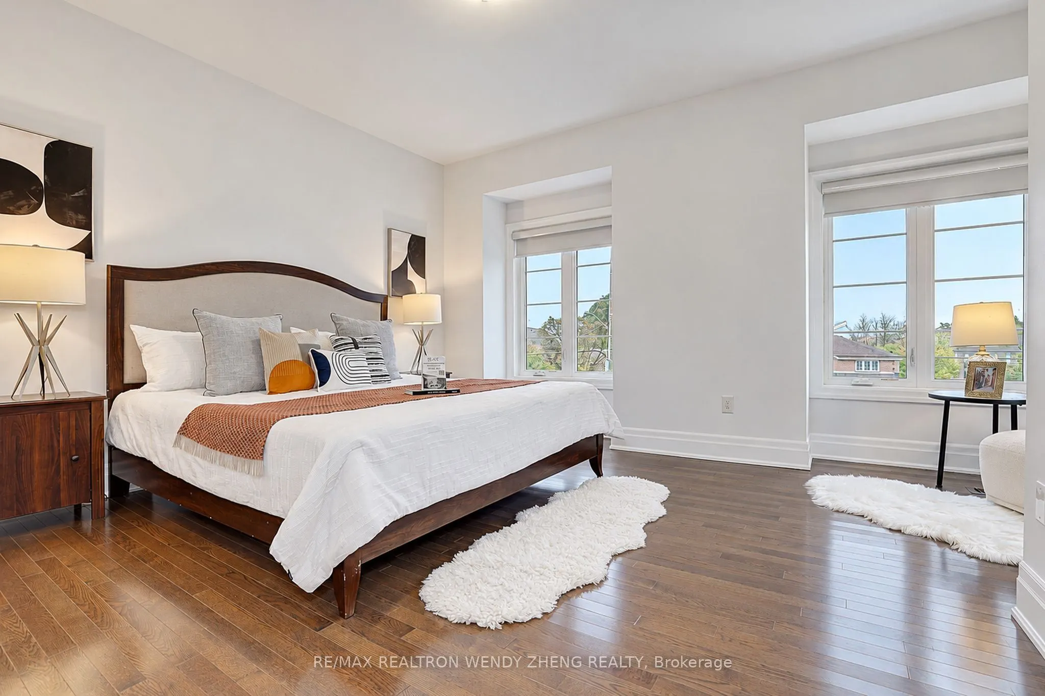 160 Elgin Mills Road W