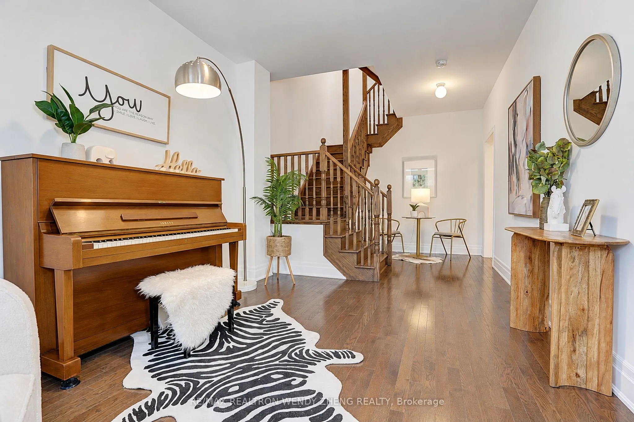 160 Elgin Mills Road W