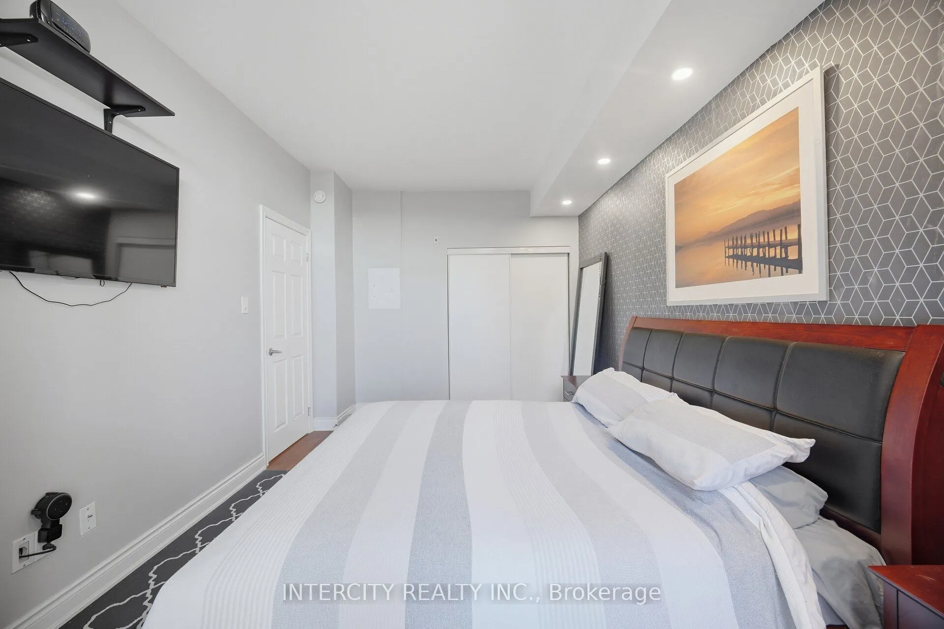 10211 Keele Street #207