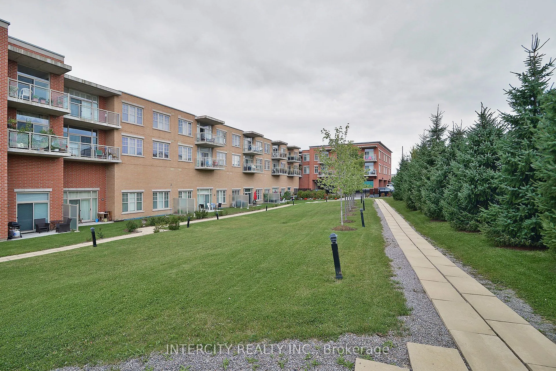 10211 Keele Street #207