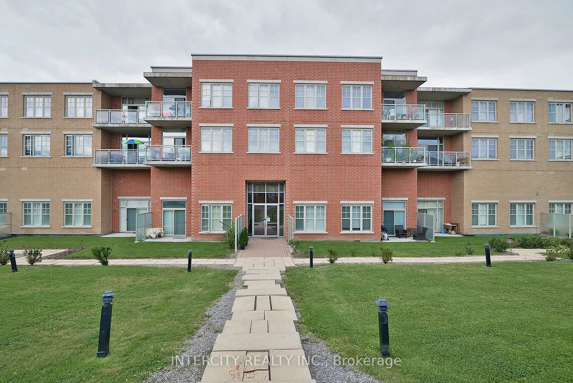10211 Keele Street #207