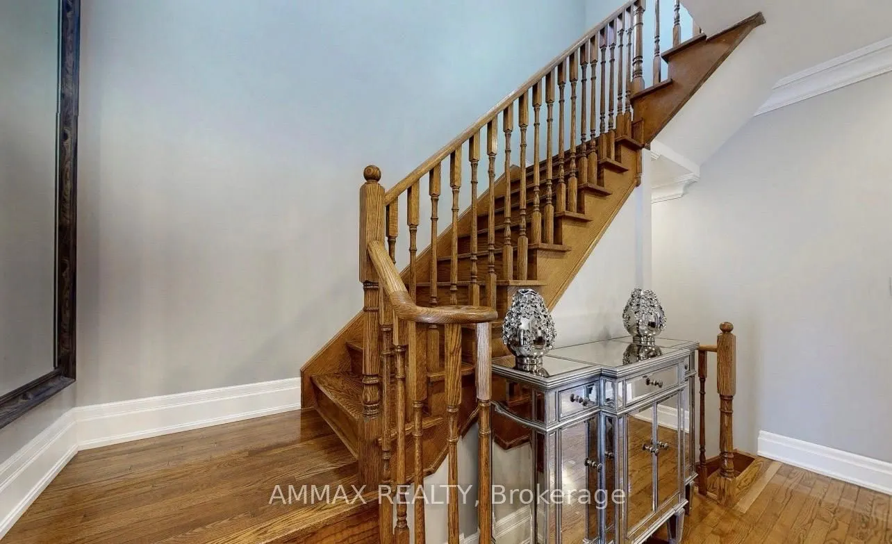 54 English Oak Drive