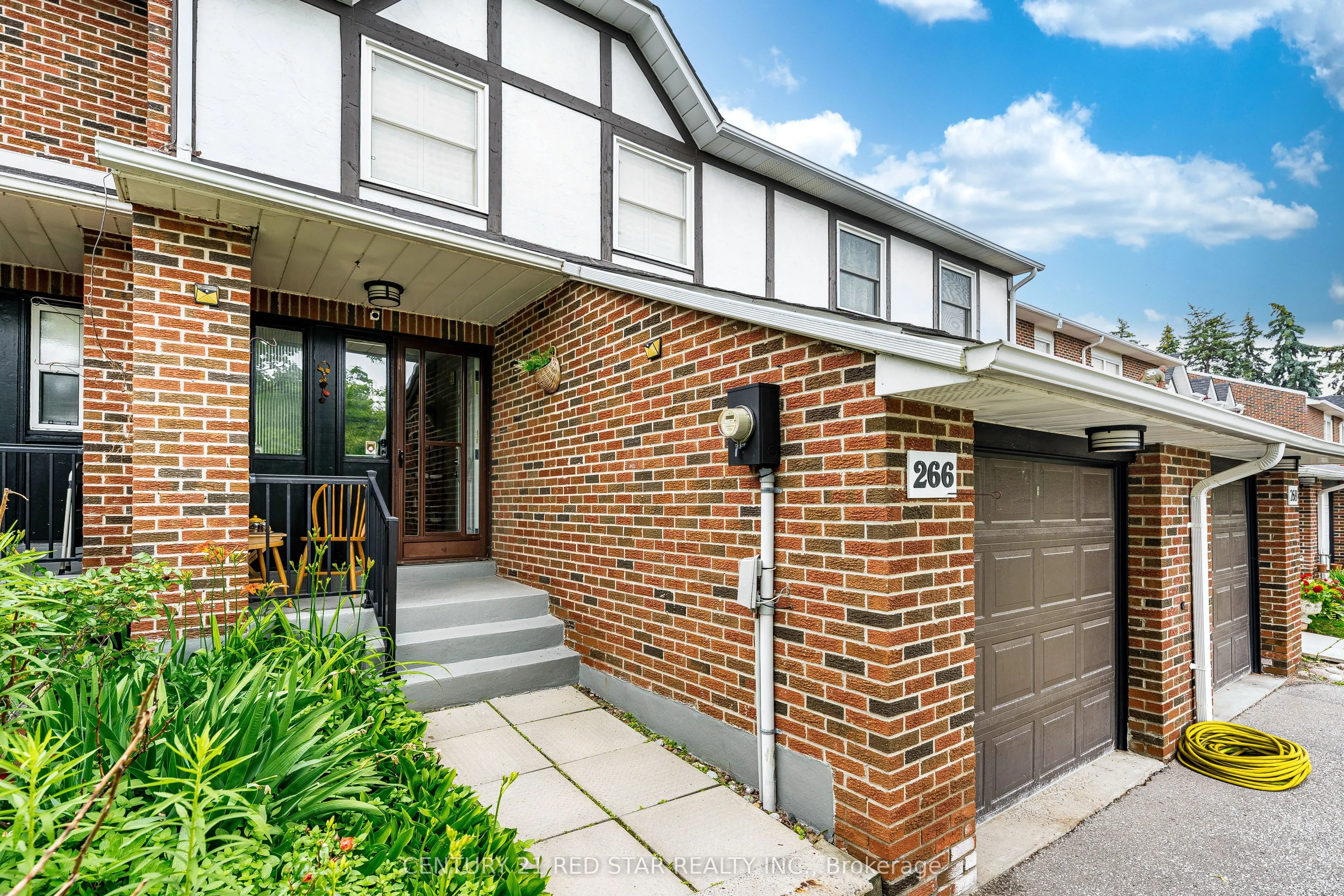266 Simonston Boulevard #19