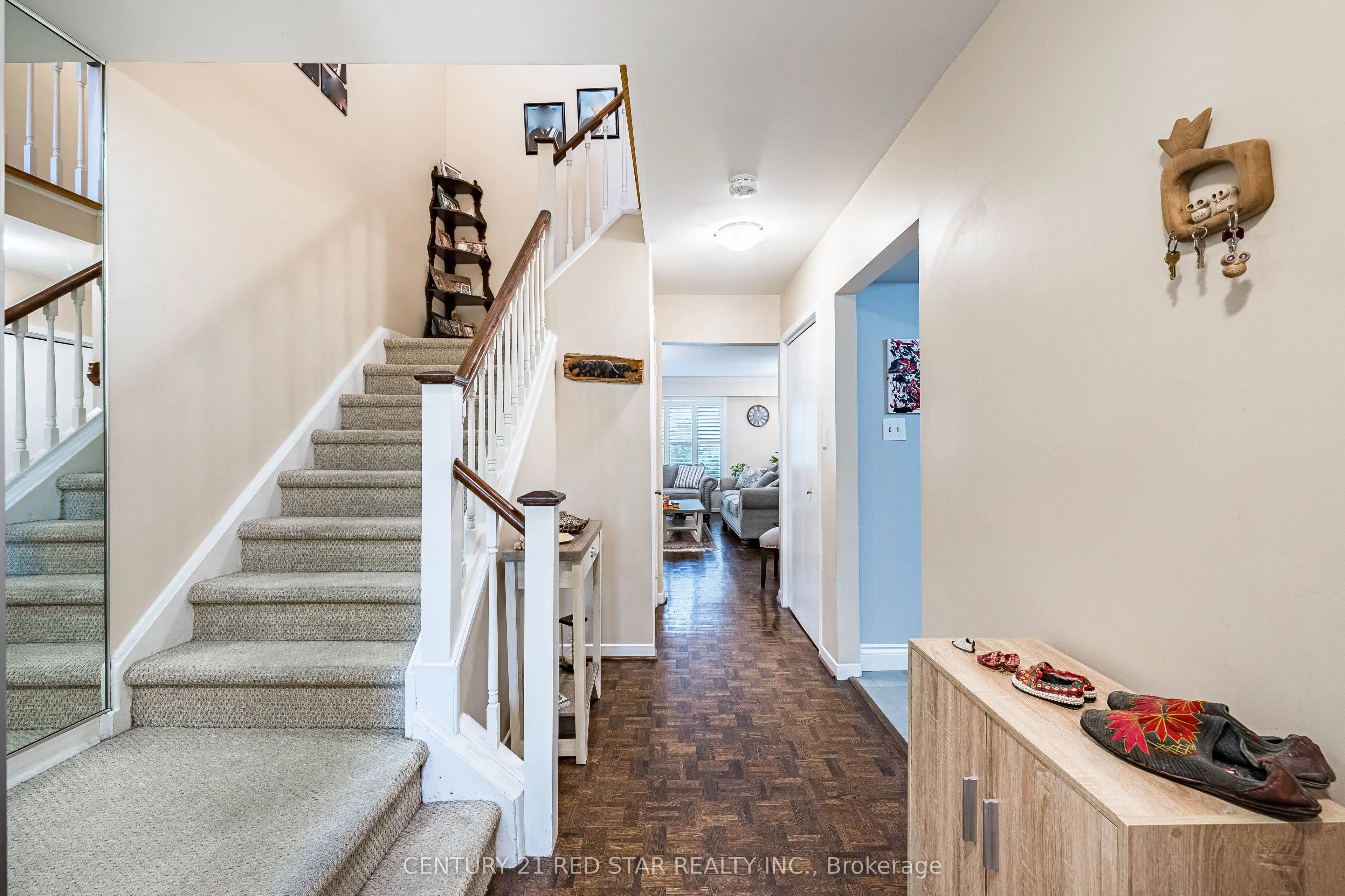 266 Simonston Boulevard #19