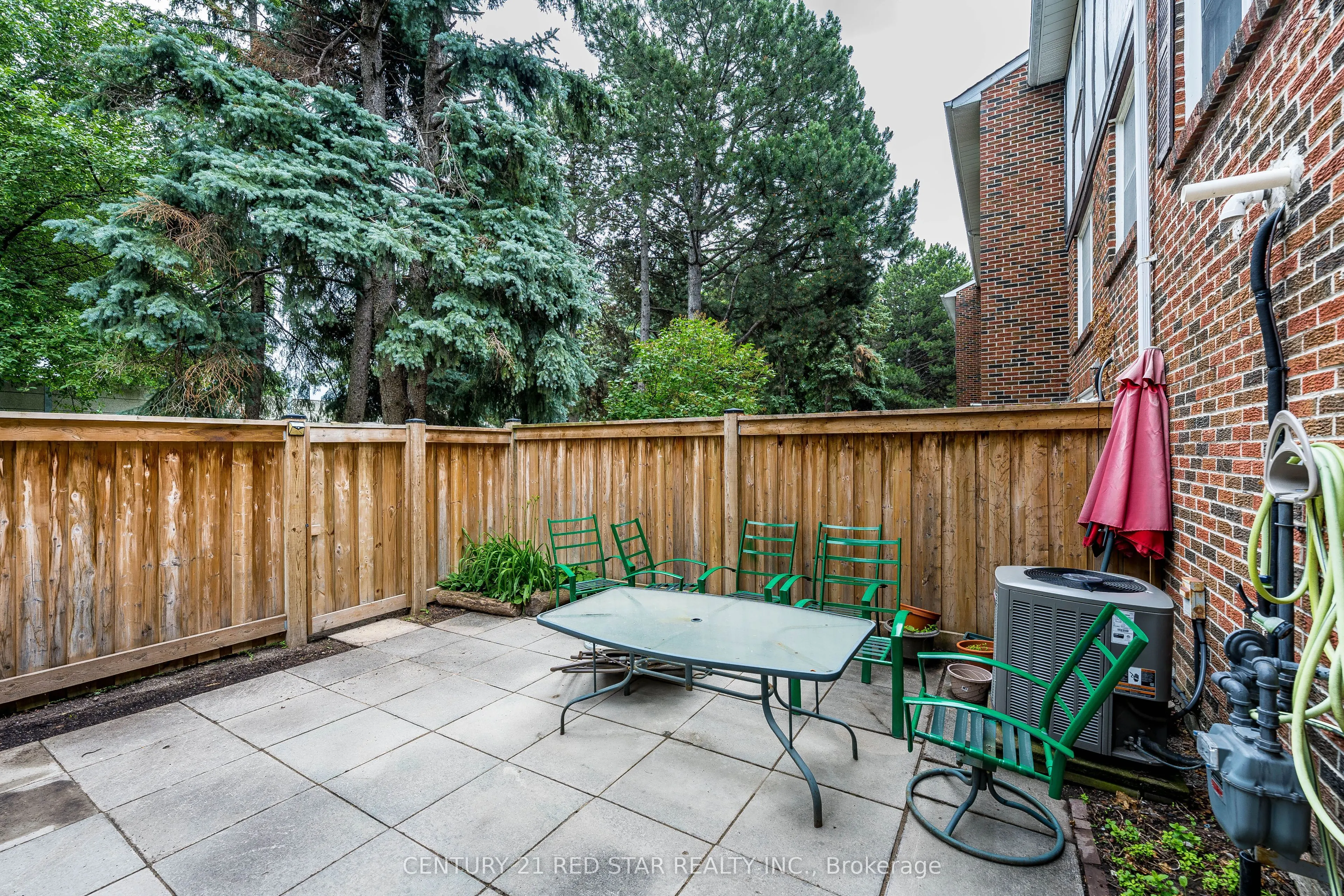 266 Simonston Boulevard #19