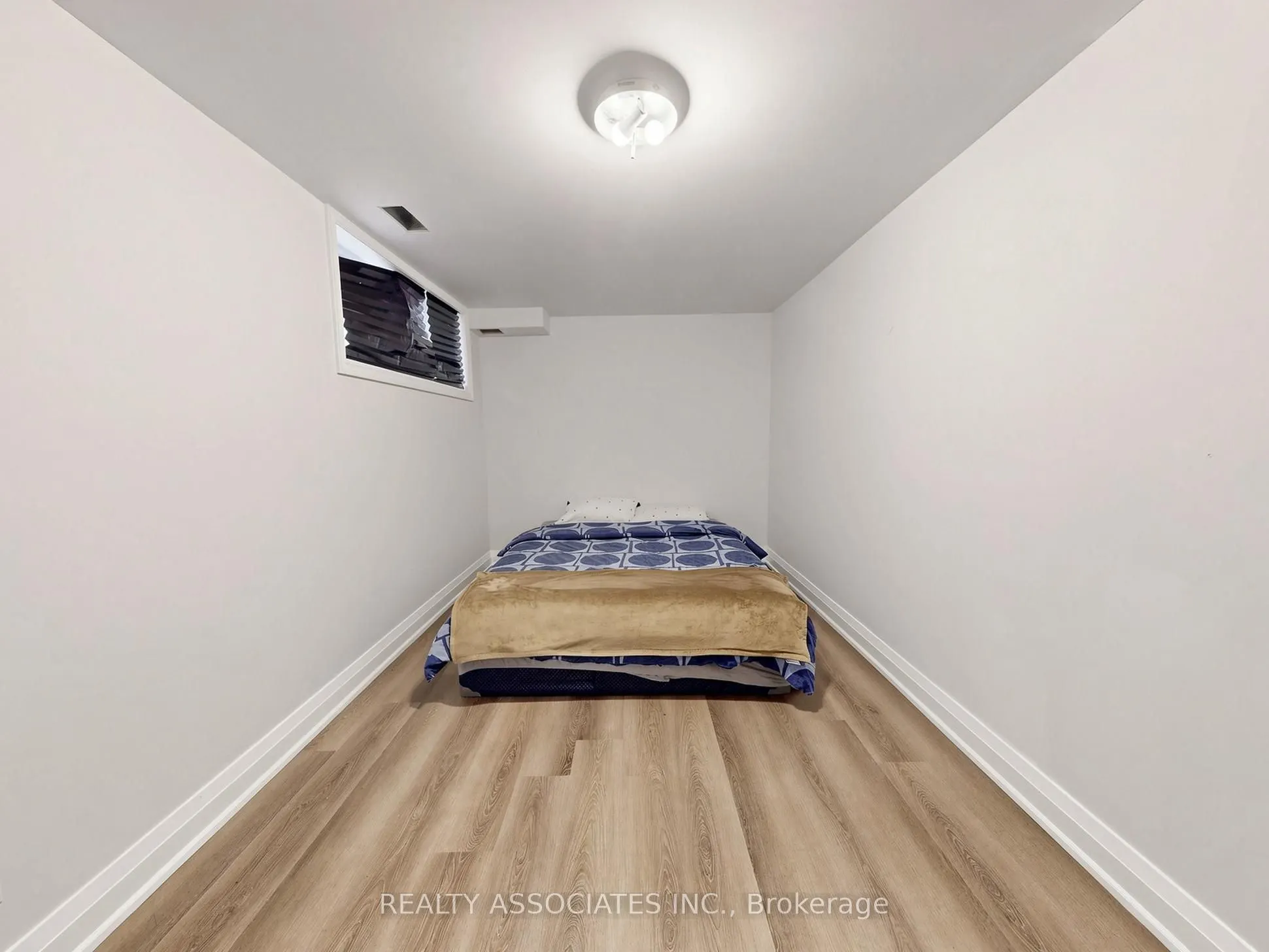 16671 48 Highway