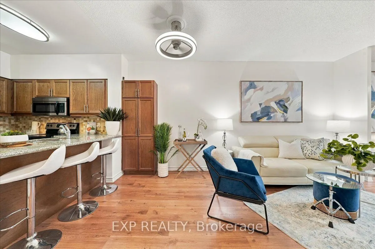 18 Harding Boulevard #117