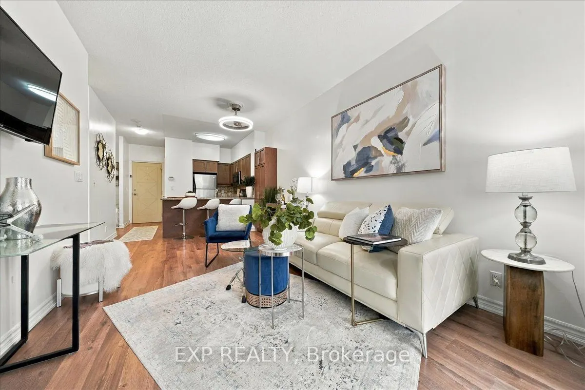18 Harding Boulevard #117