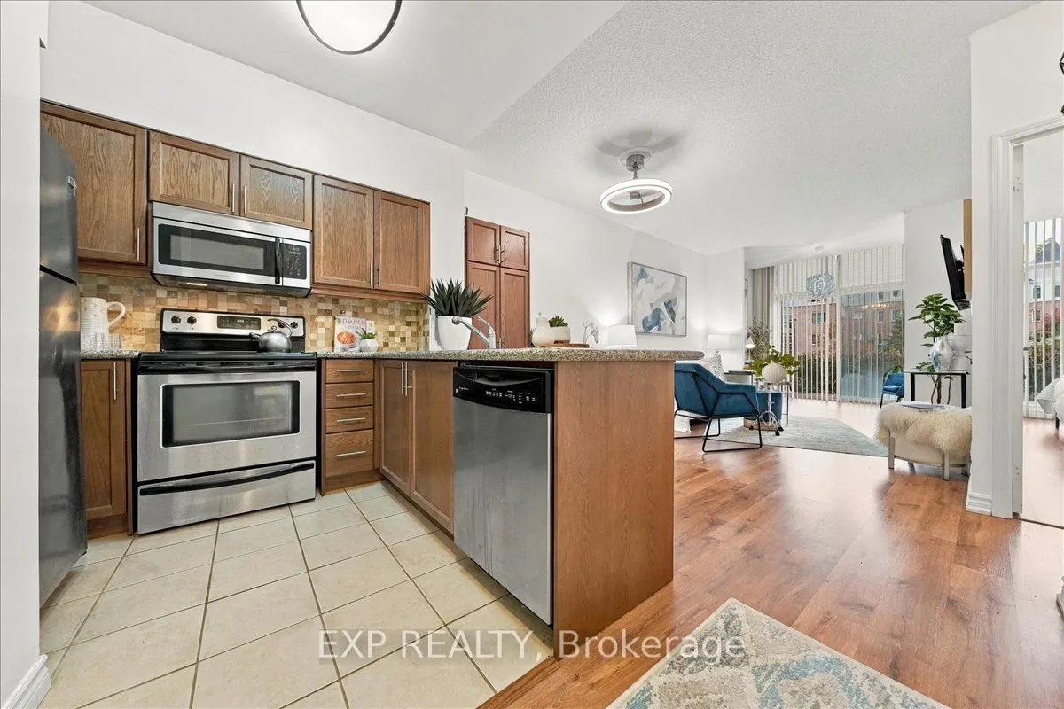 18 Harding Boulevard #117