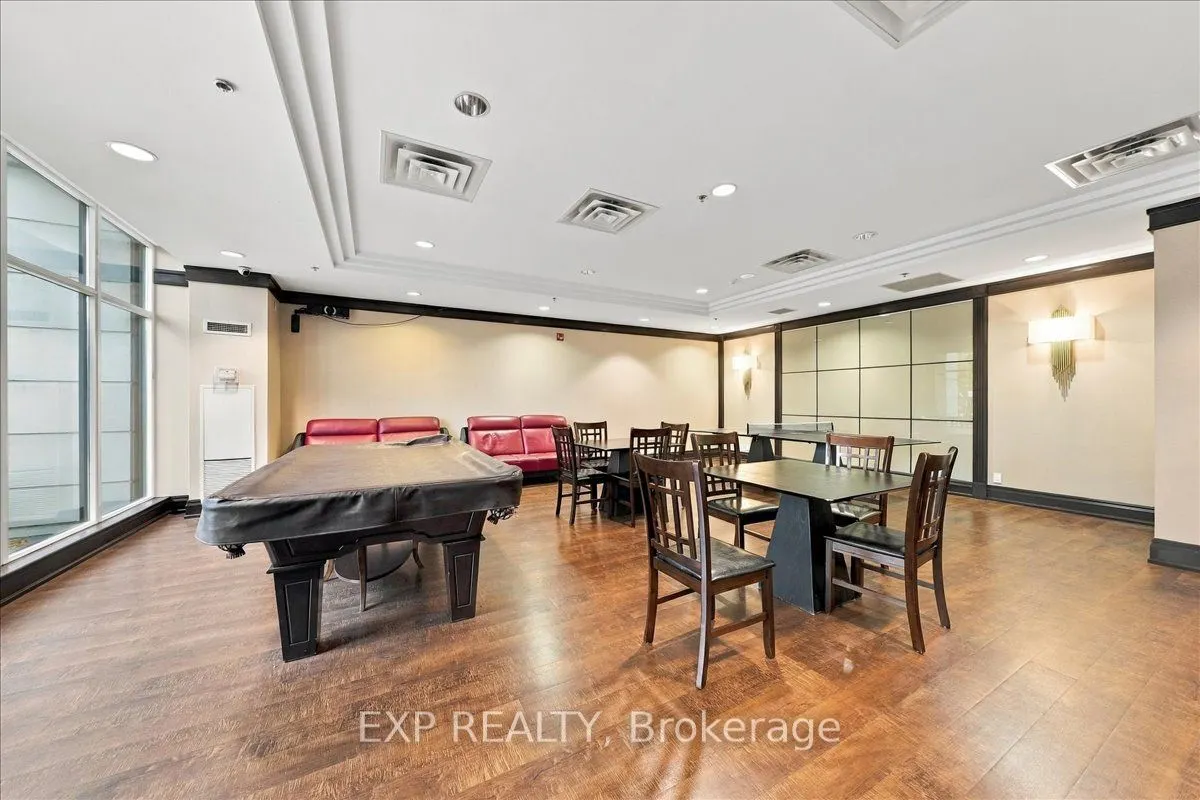 18 Harding Boulevard #117