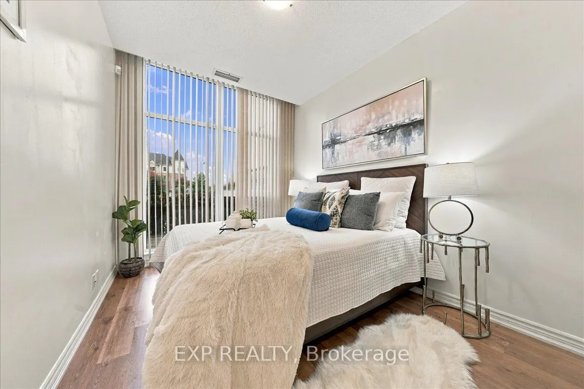 18 Harding Boulevard #117