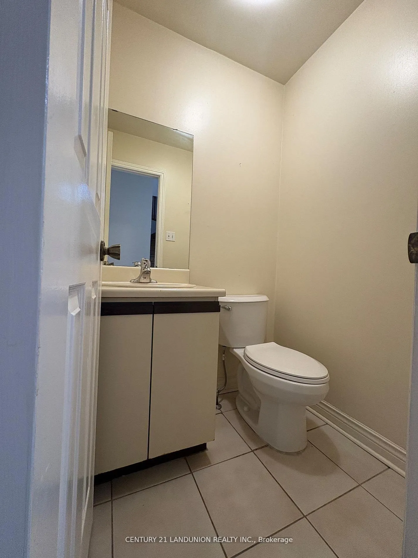 Main 48 Marchwood Crescent