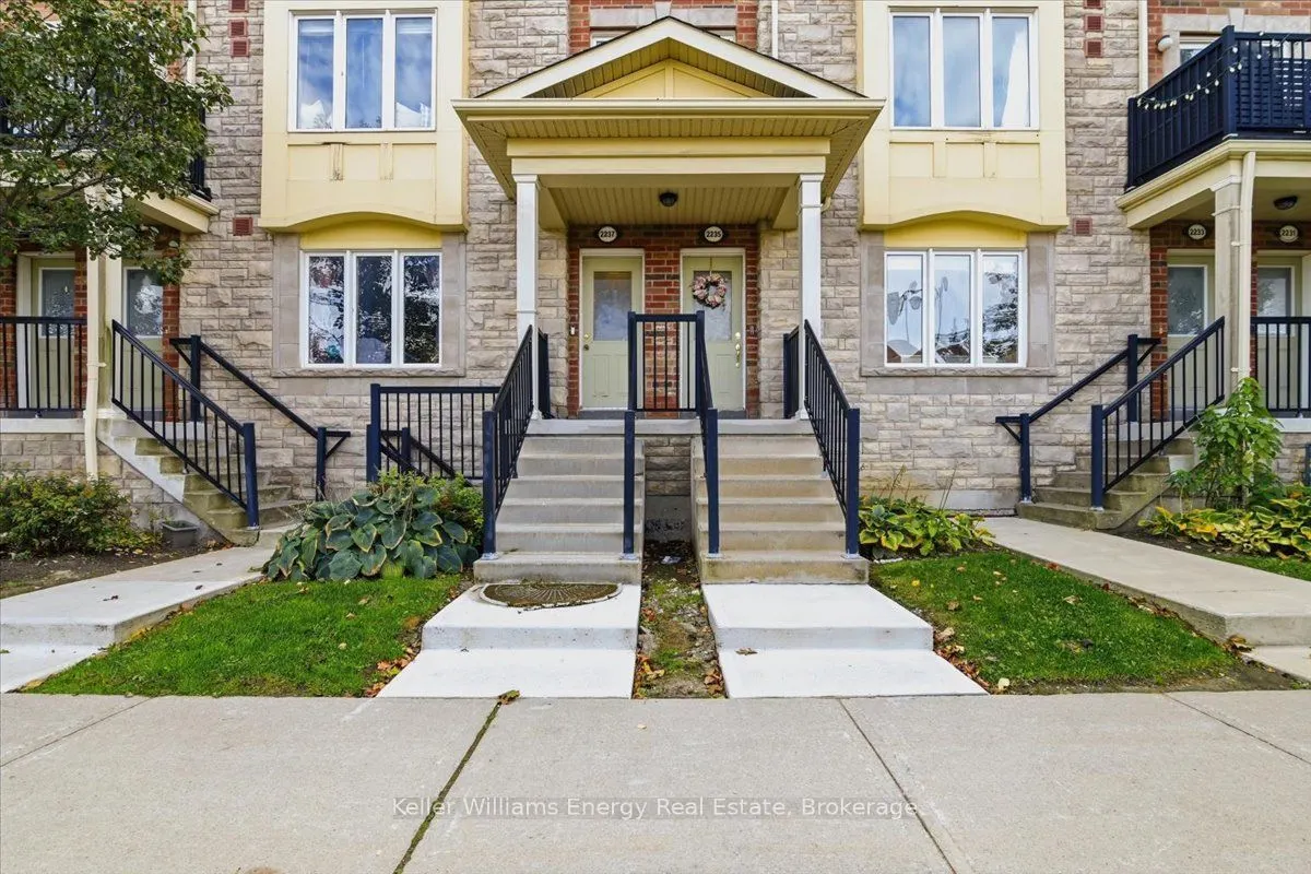 2237 Bur Oak Avenue #82