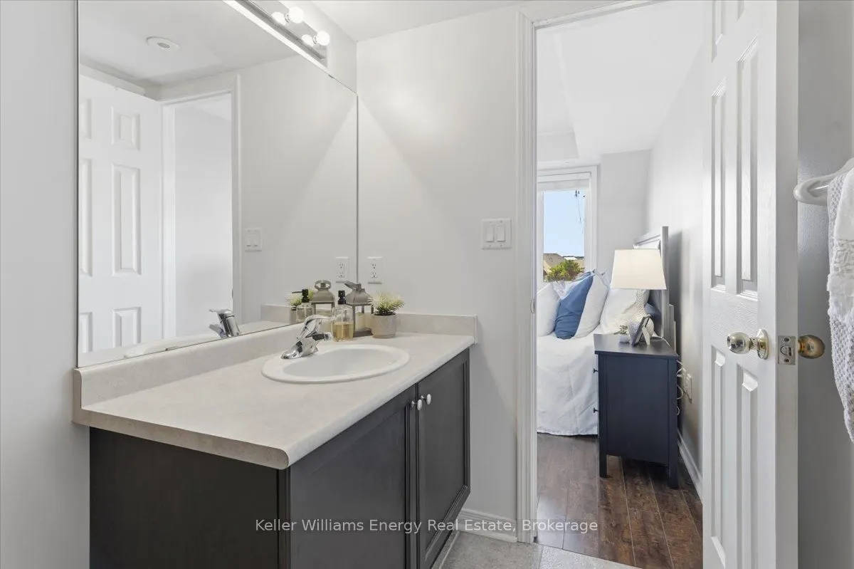 2237 Bur Oak Avenue #82