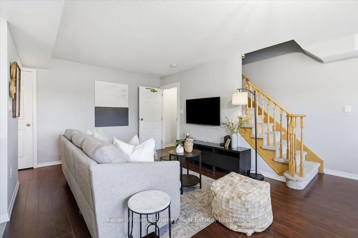 2237 Bur Oak Avenue #82