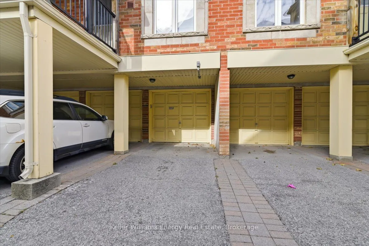 2237 Bur Oak Avenue #82