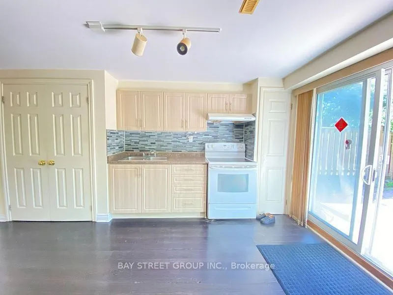 19 Redwood Lane #Basement