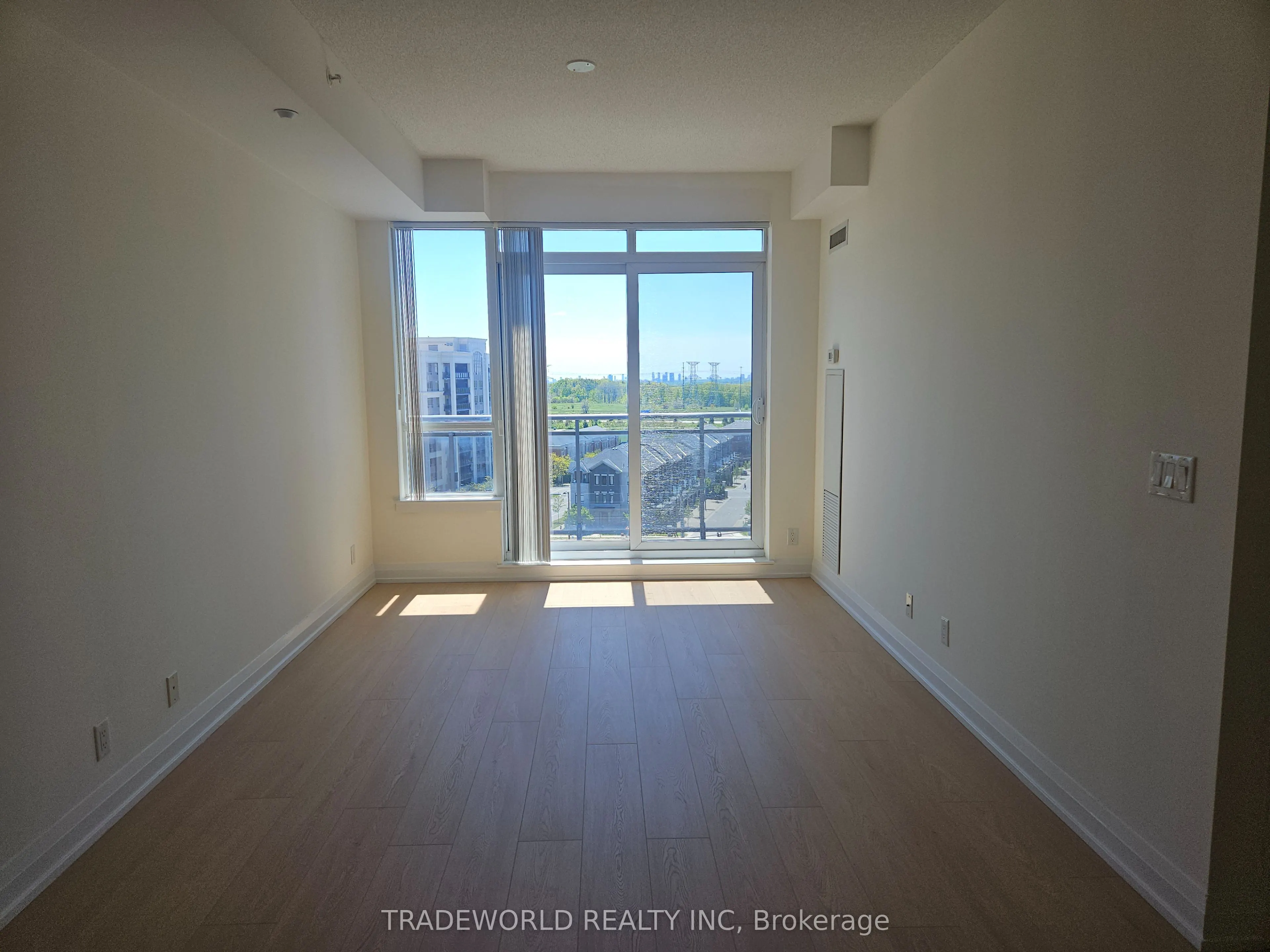 370 Highway 7 E #1009