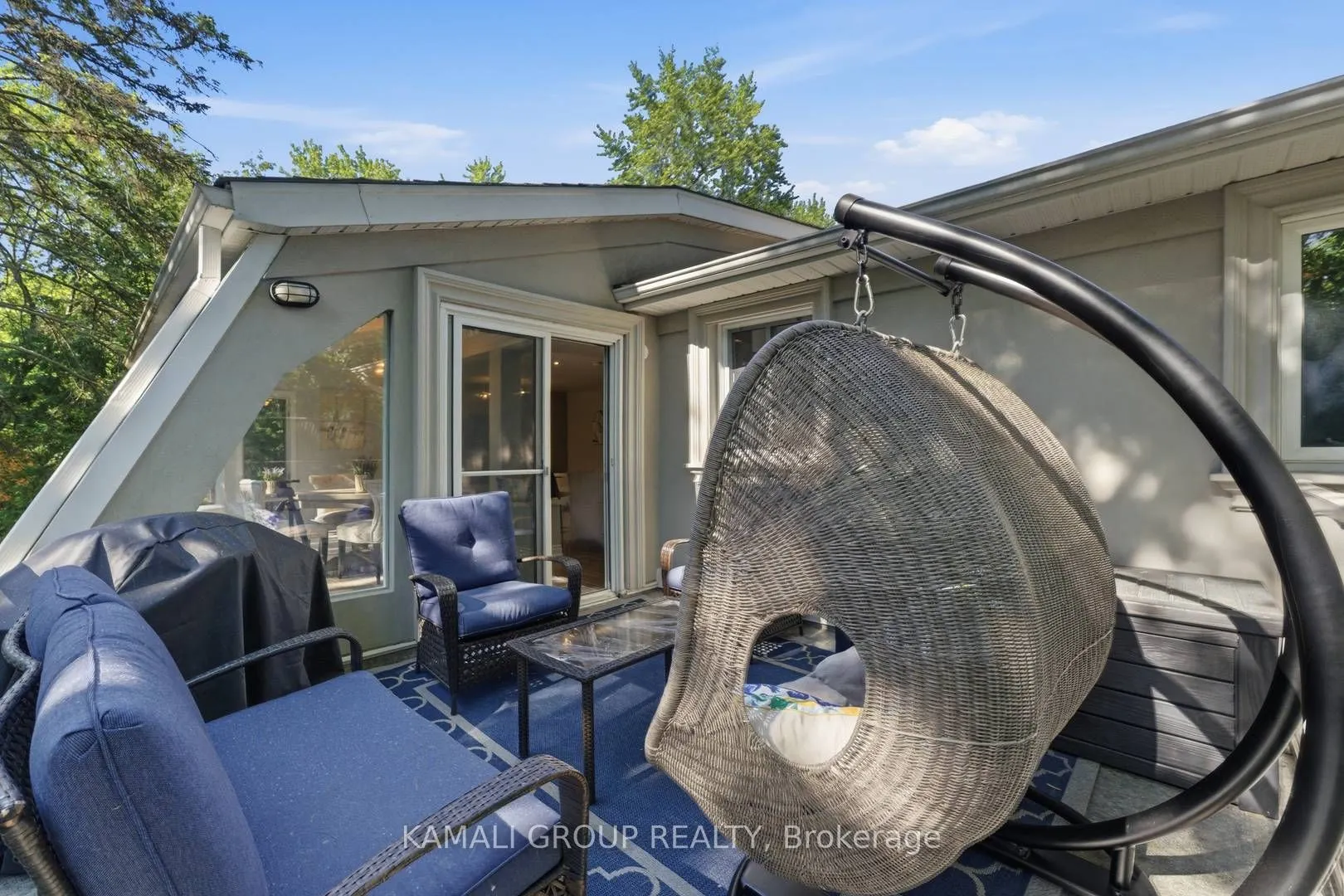 61 Lawnwood Court