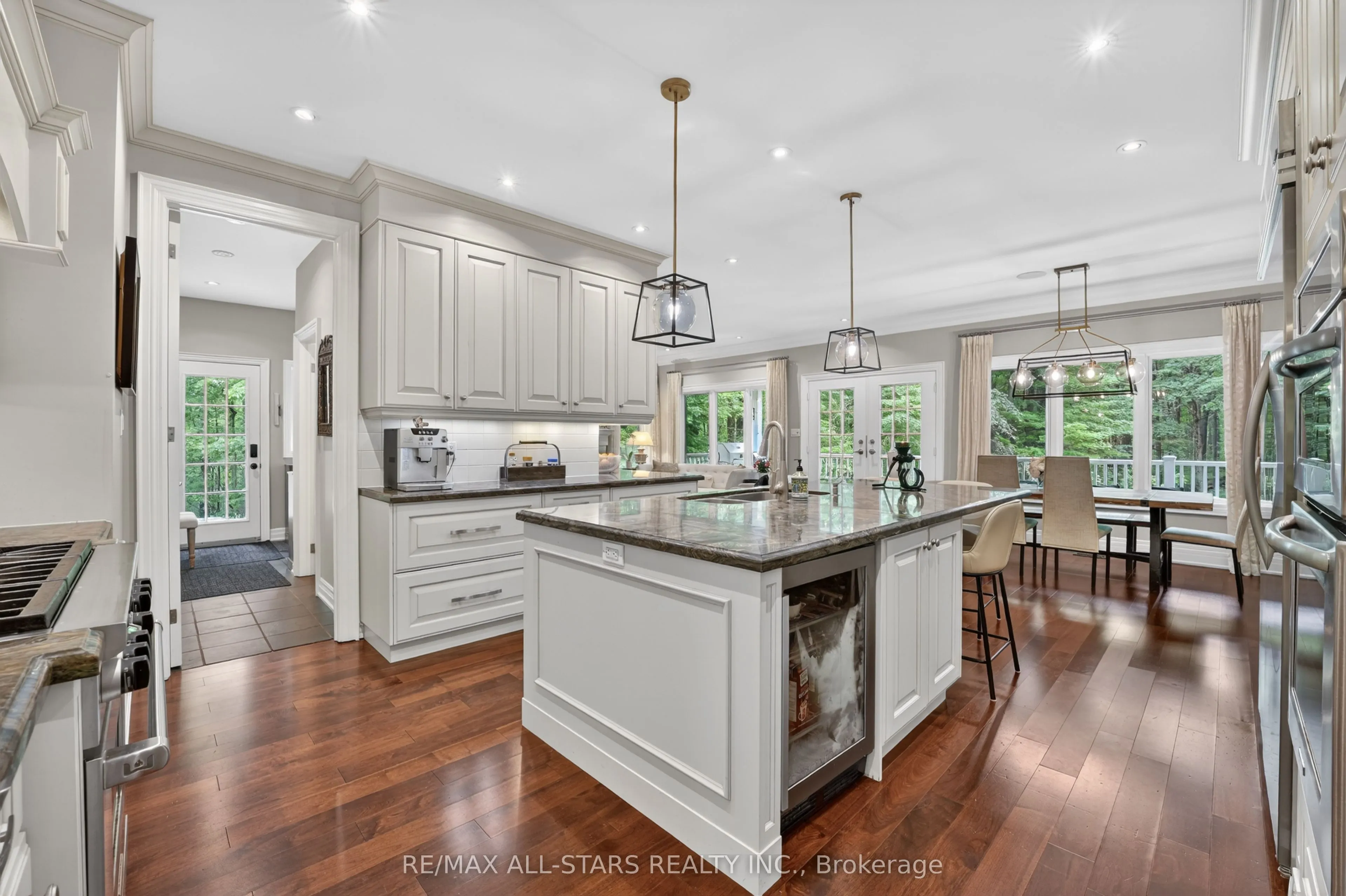 3 Bridgewater Drive