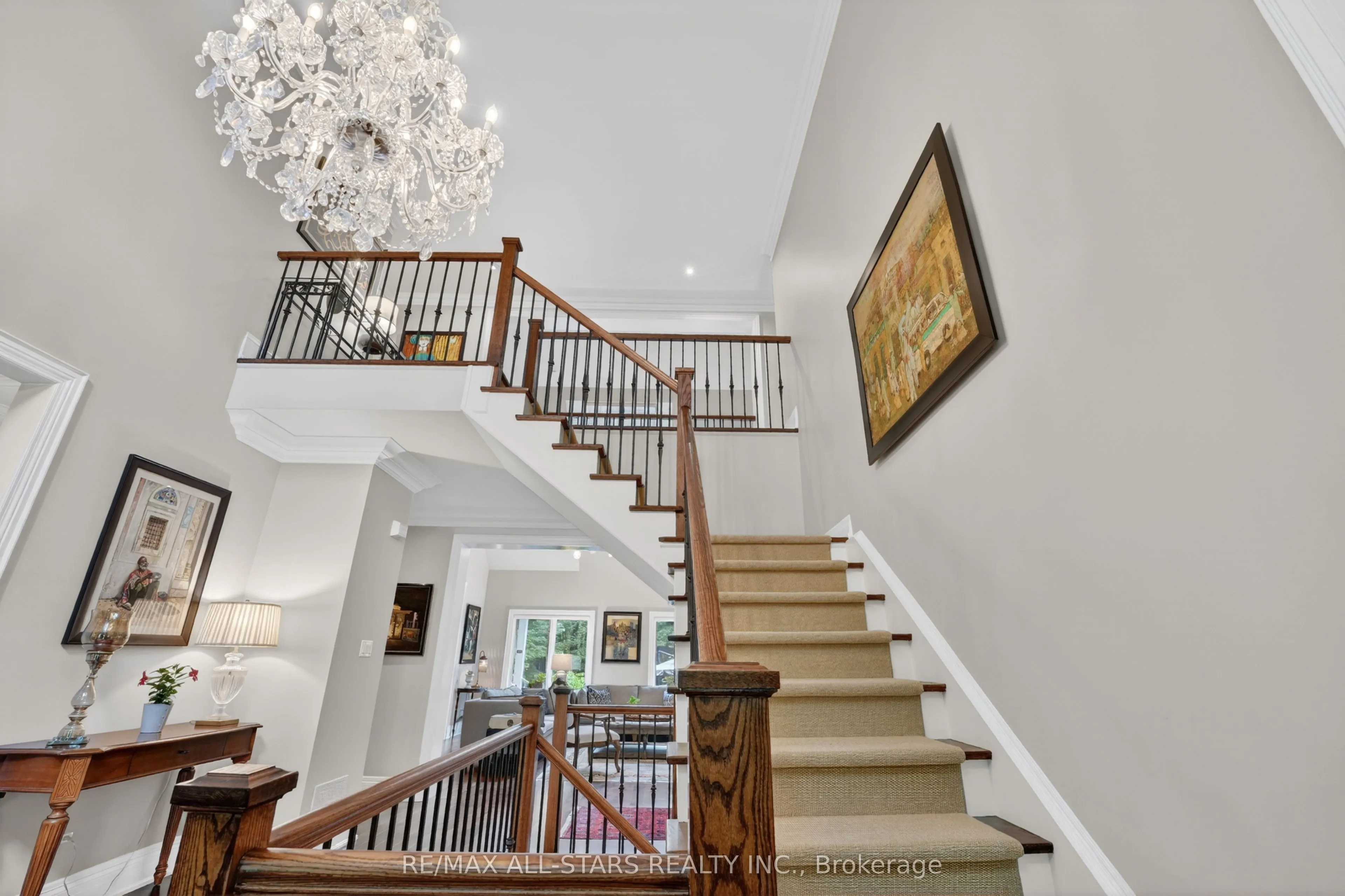 3 Bridgewater Drive