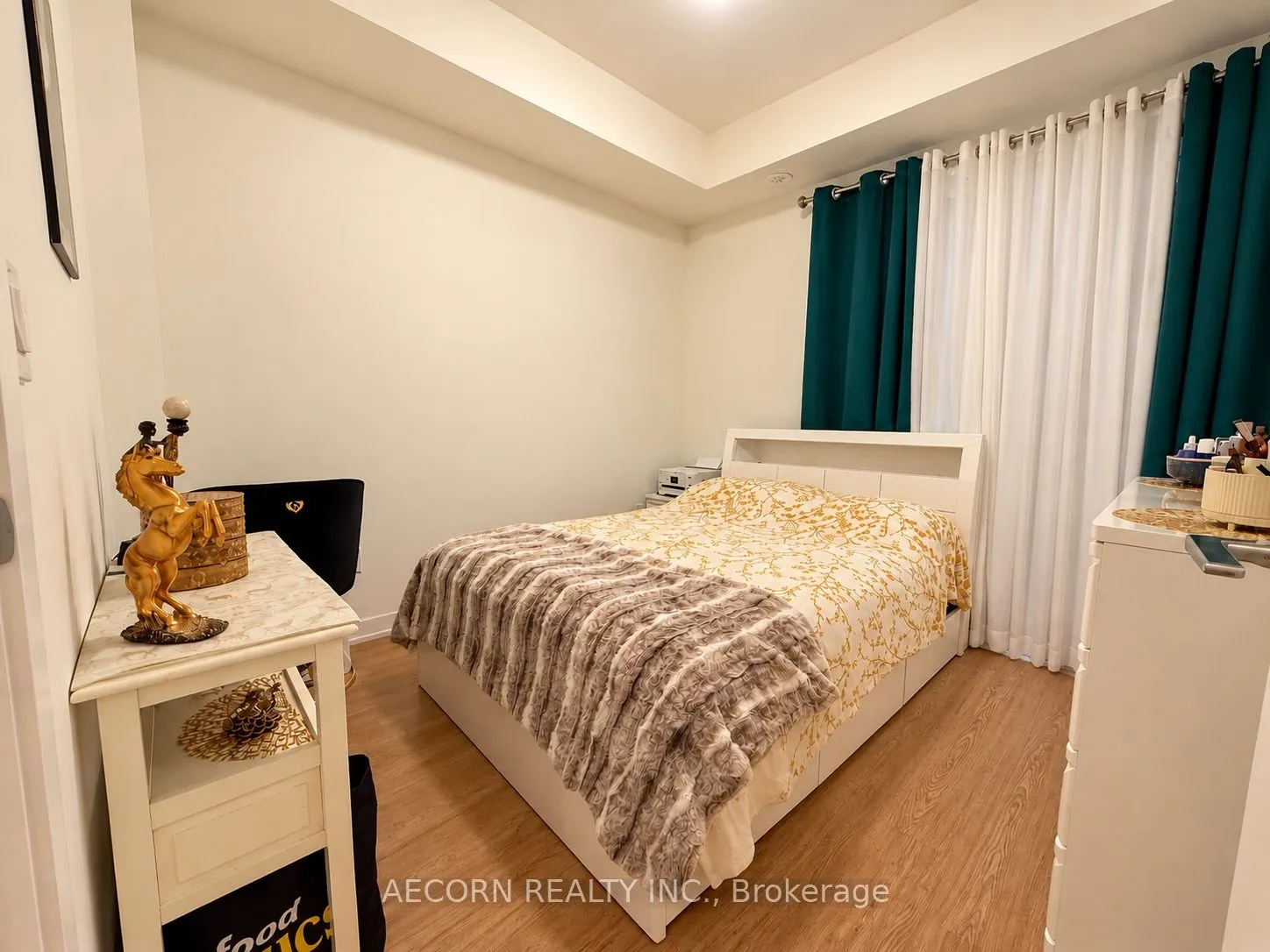 8 David Eyer Road #1225