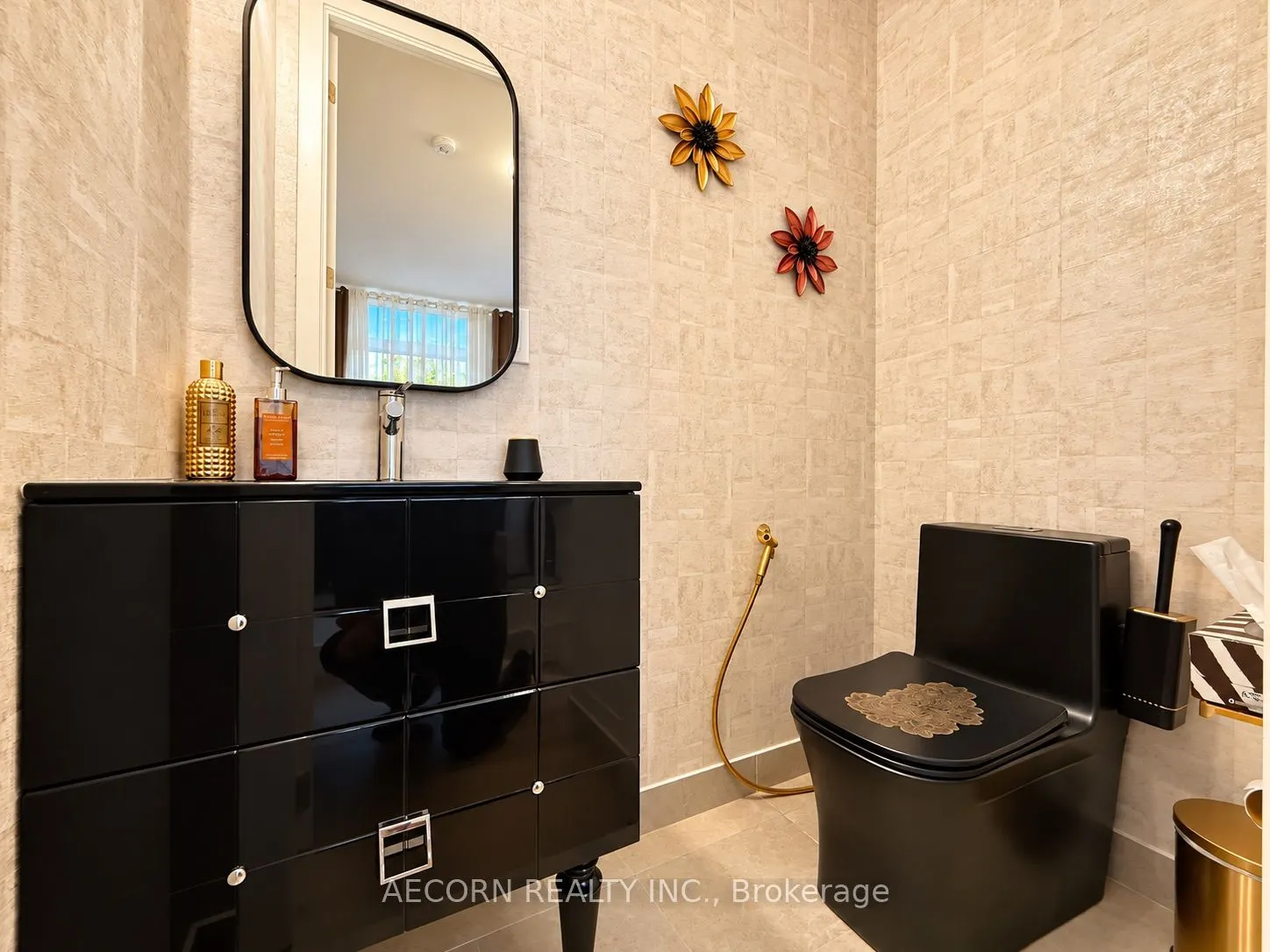 8 David Eyer Road #1225