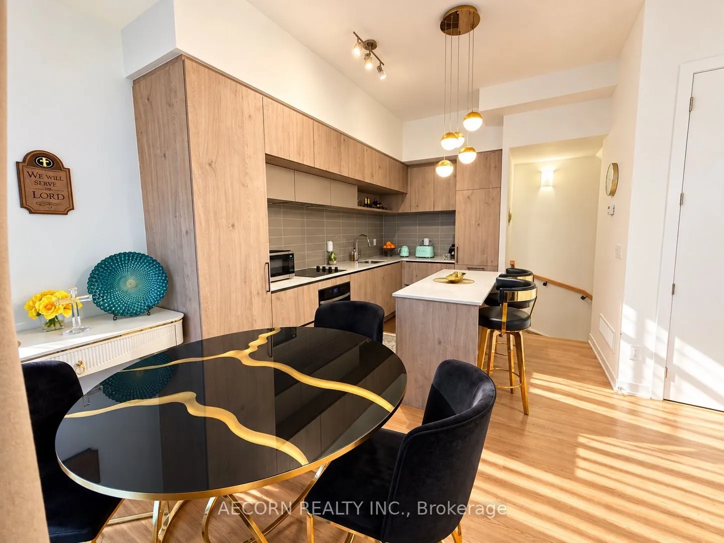 8 David Eyer Road #1225