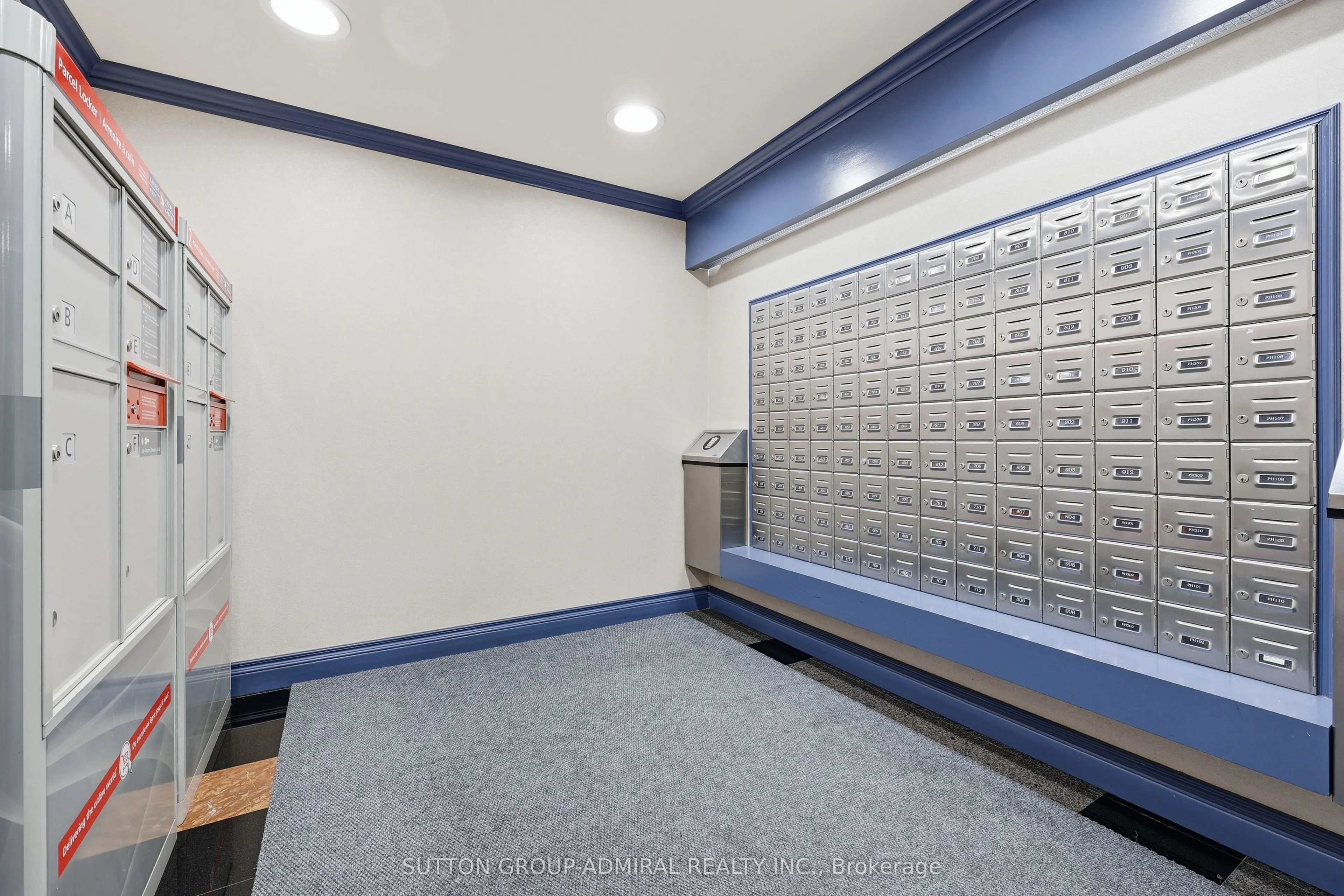 81 Townsgate Drive #211