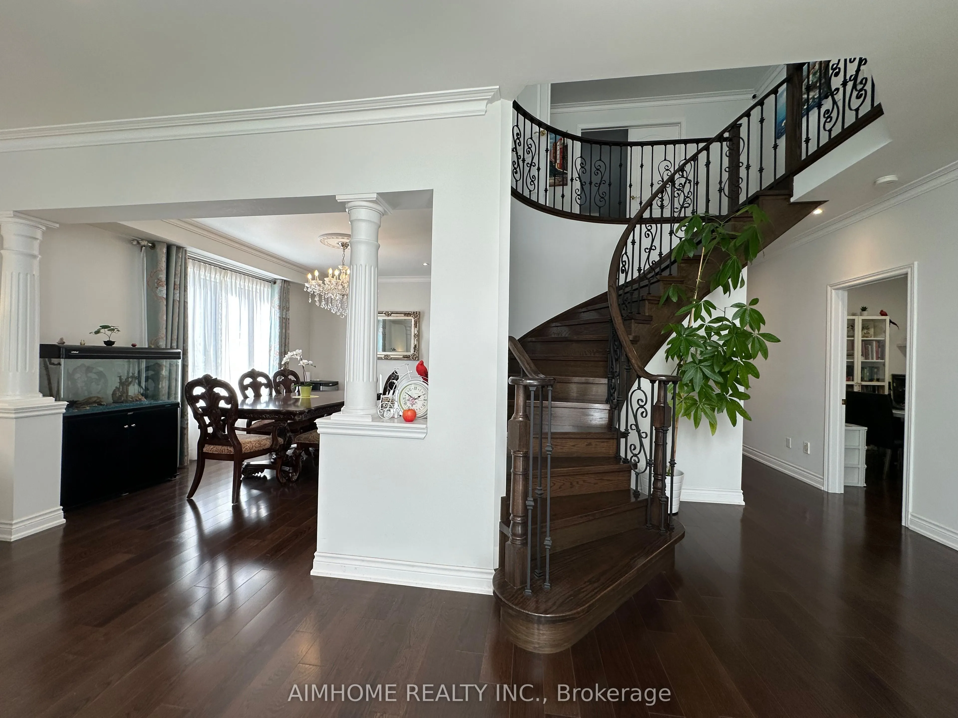 102 Farmstead Road