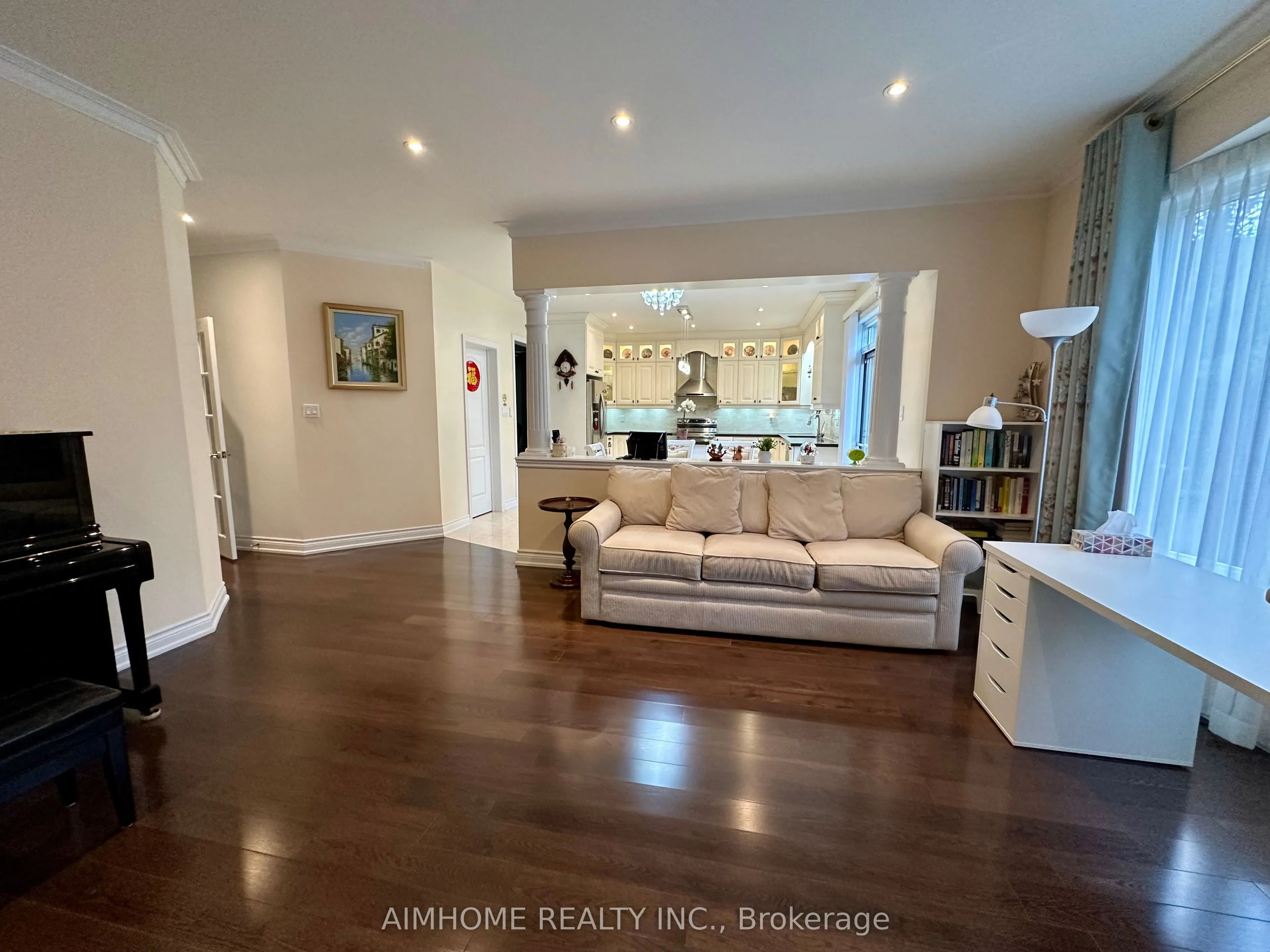 102 Farmstead Road